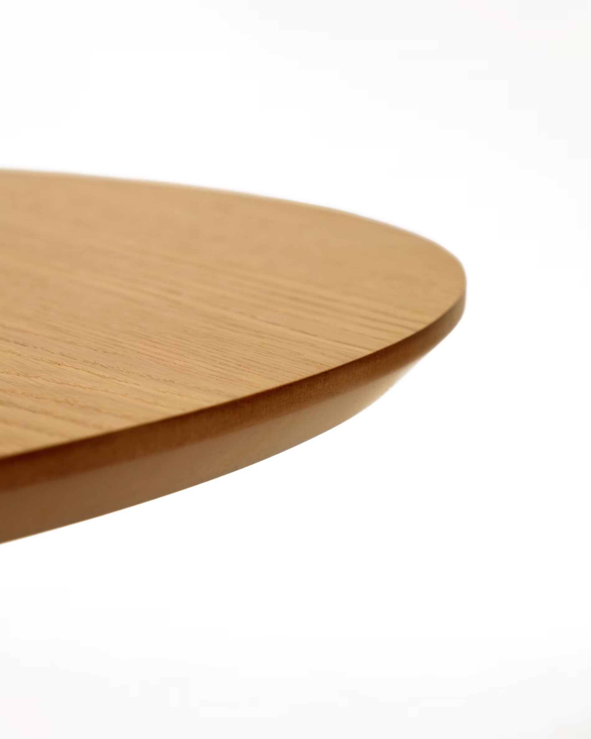 OQUI round extendable table oak veneer