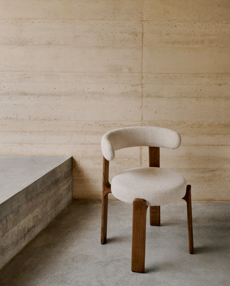 GRANITE chair in beige chenille with a dark ash base