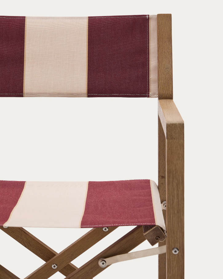 Folding chair of Vilara Bordo-Bega with an acacia base