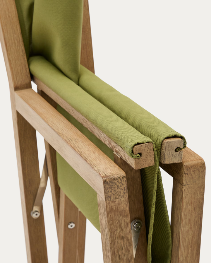 Vilara Zielony external chair with an acacia base