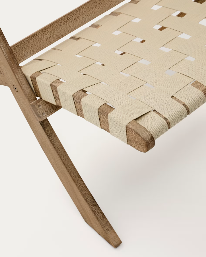 Folding chair of Chabeli Lovely Akacja Wood with a creamy finish