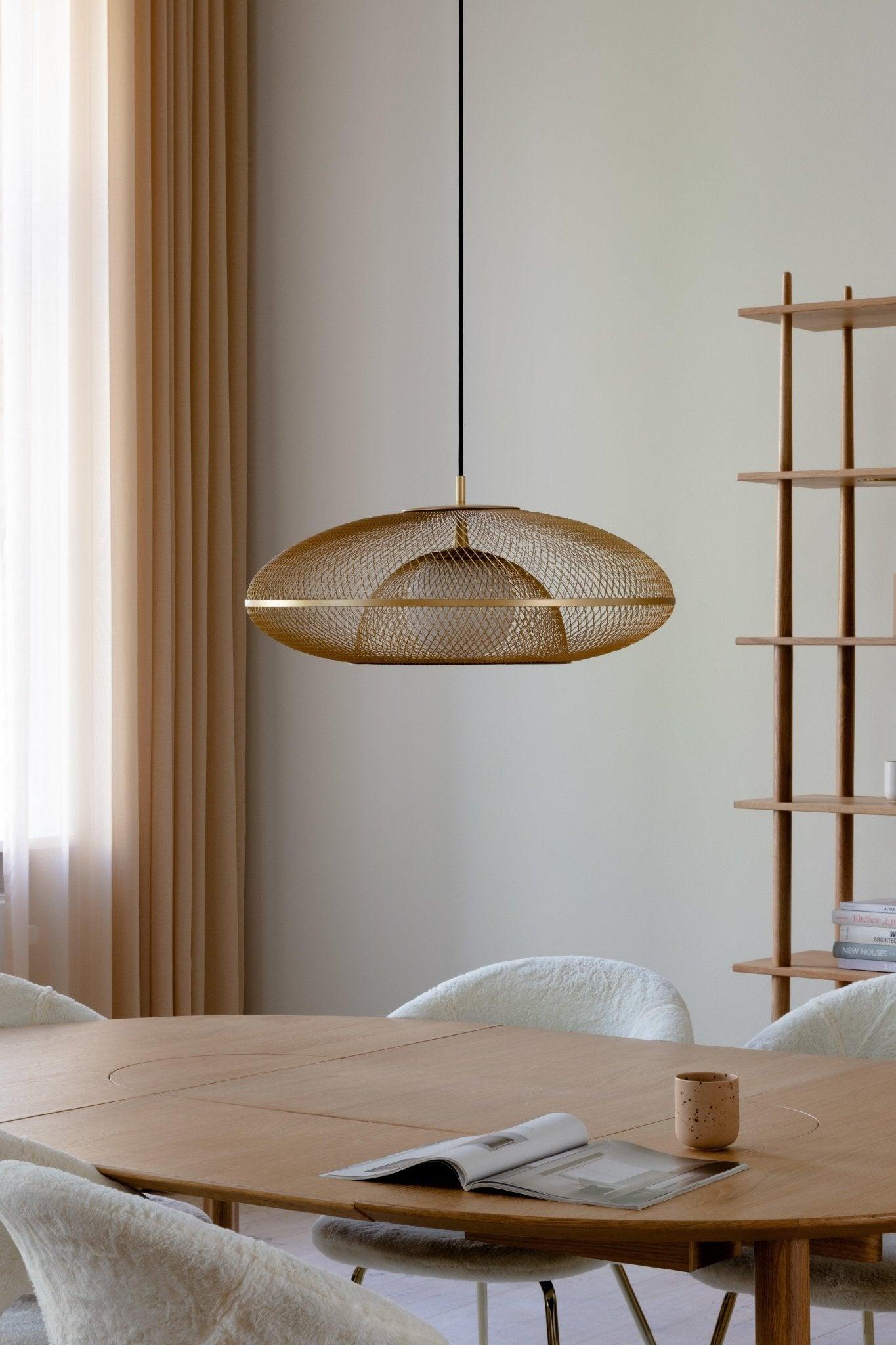 Abażur FARADAY złoty UMAGE Eye on Design