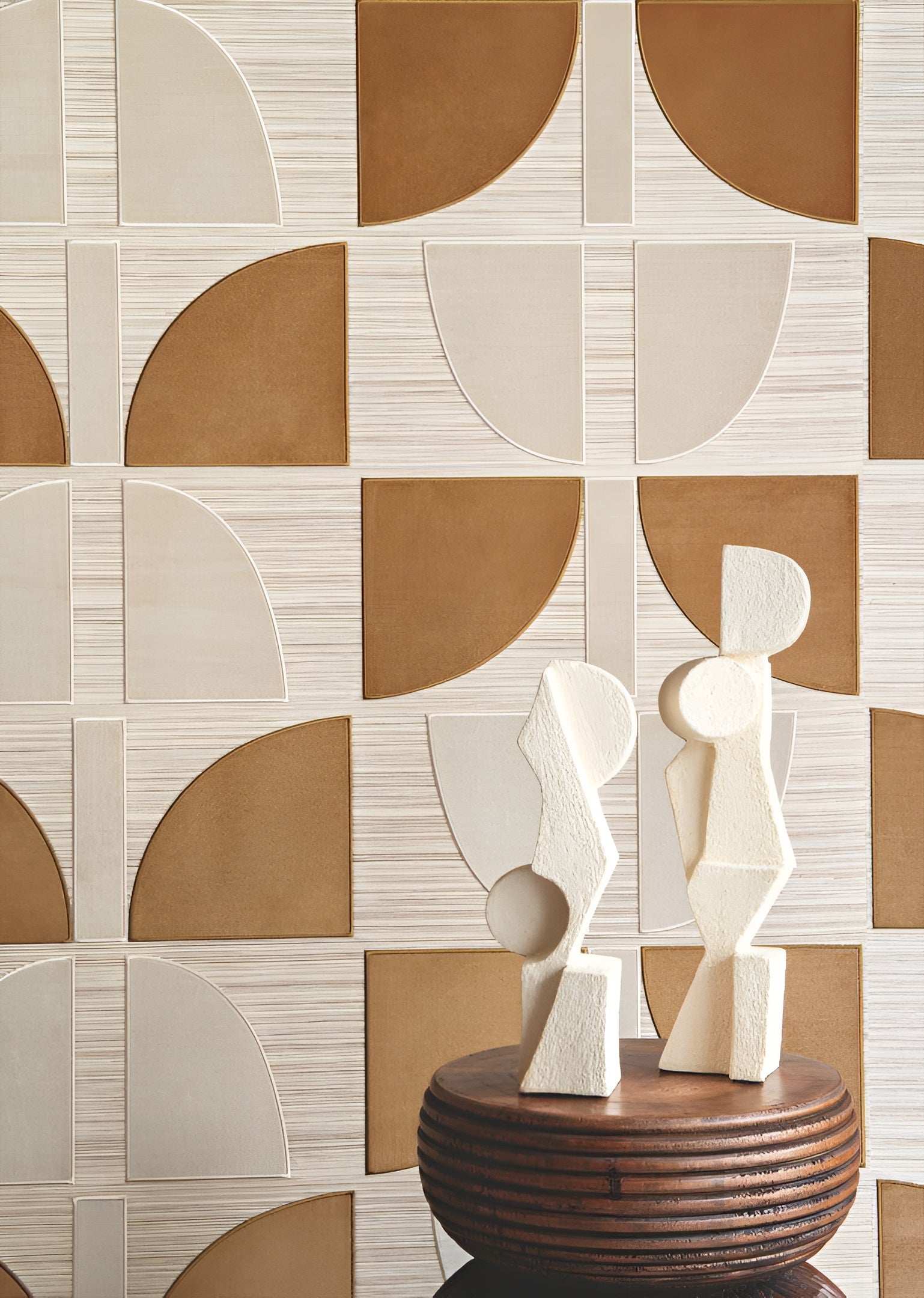 Plant fiber wallpaper with geometric pattern HIKARI - BEIGE OCRE beige with orange