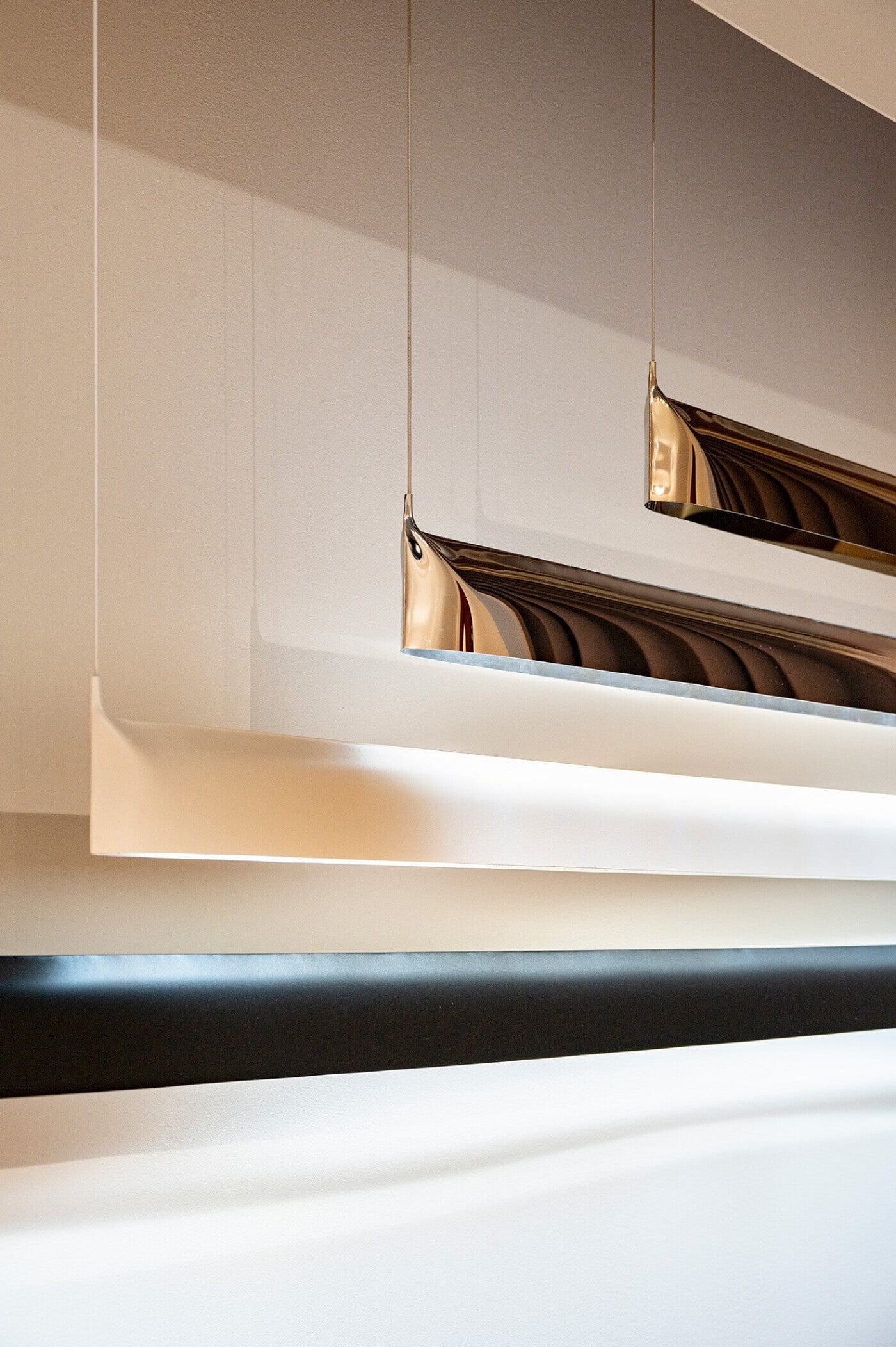 BLADE Steel Pendant Lamp