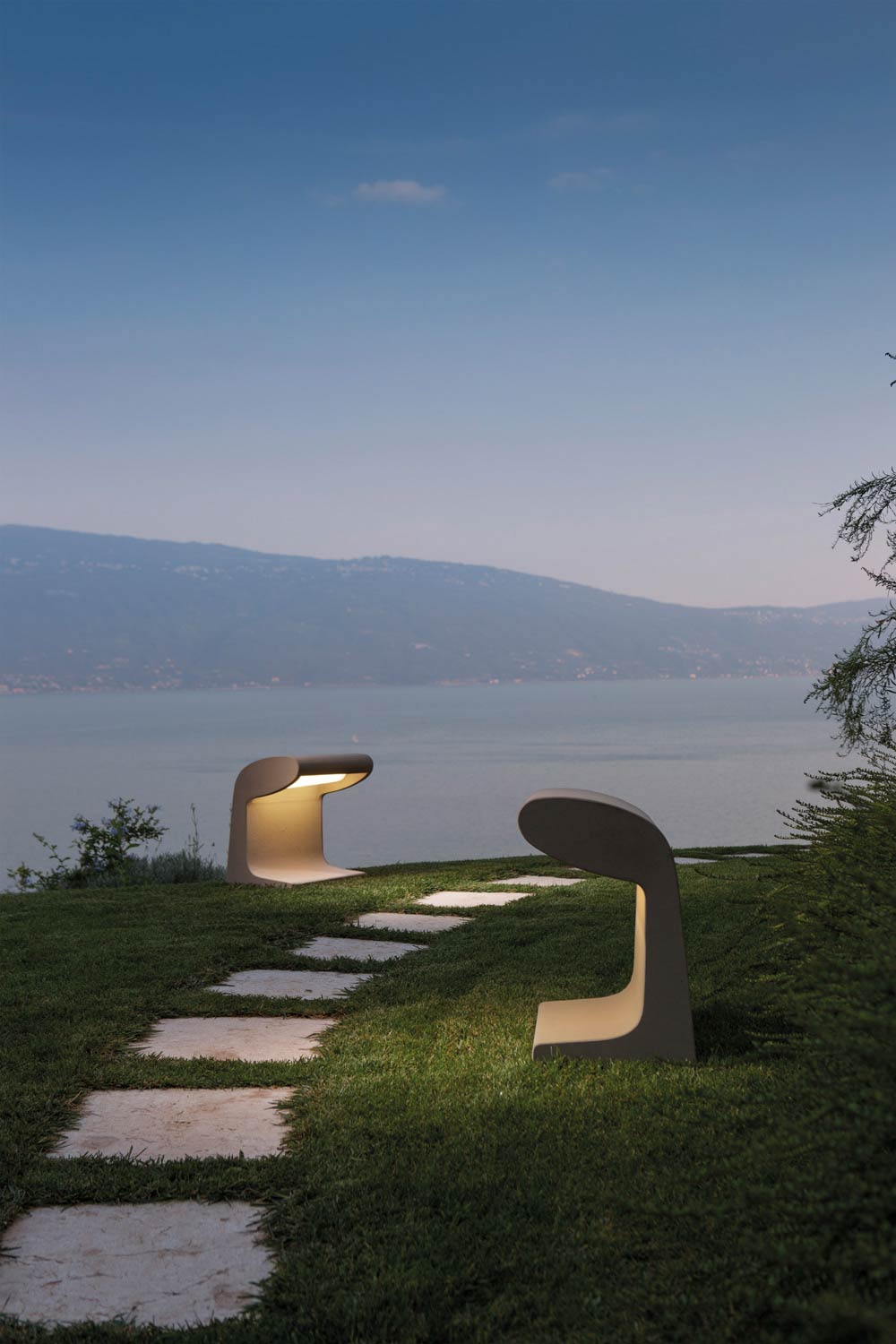 Stehlampe für den Außenbereich BORNE BÉTON Beton