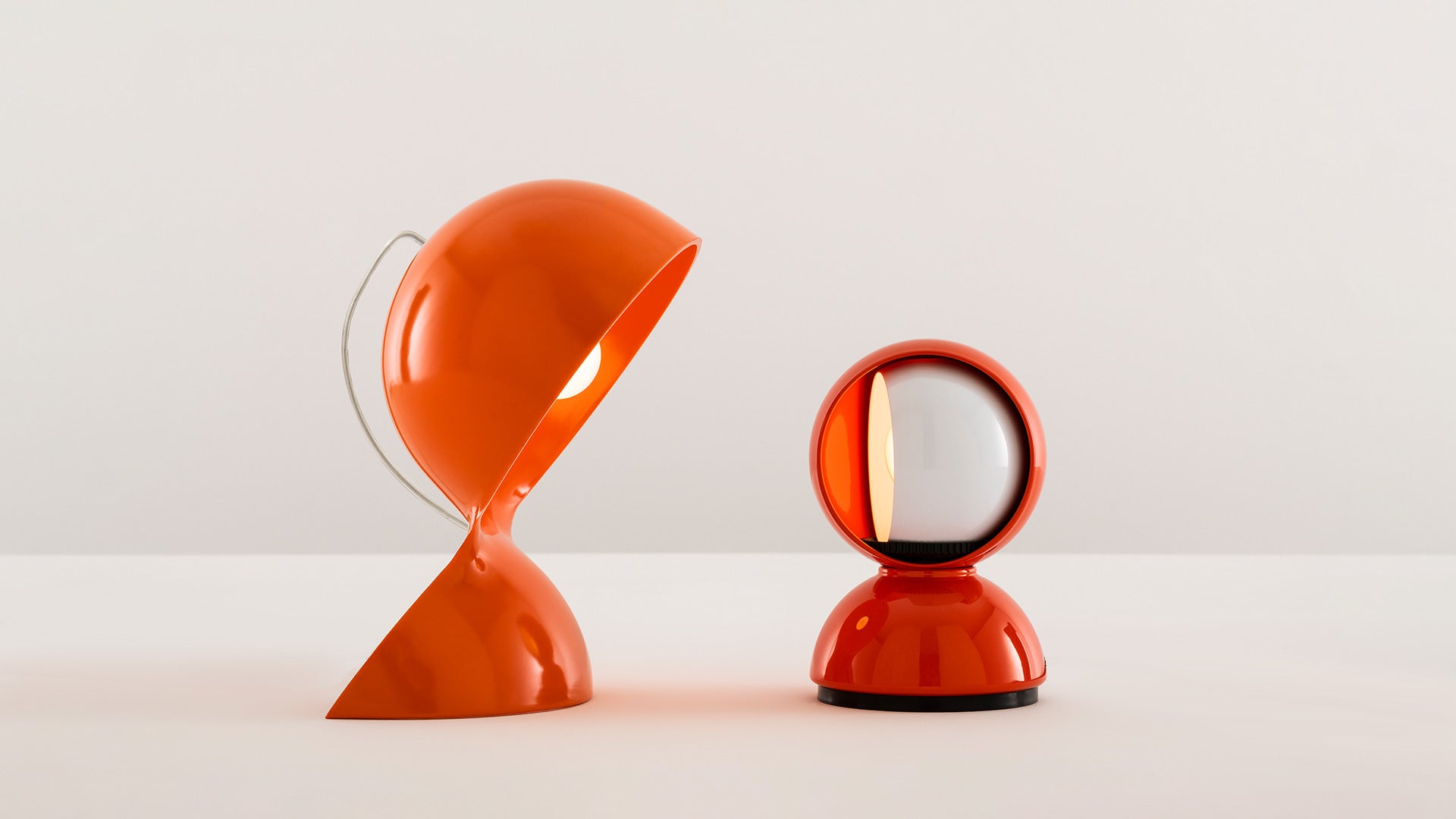 DALÙ Orange Table Lamp