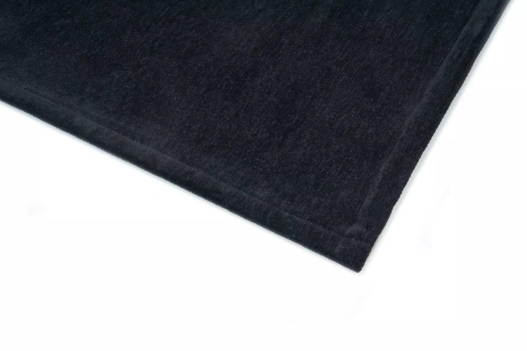 Dywan BASIC czarny Carpet Decor Eye on Design