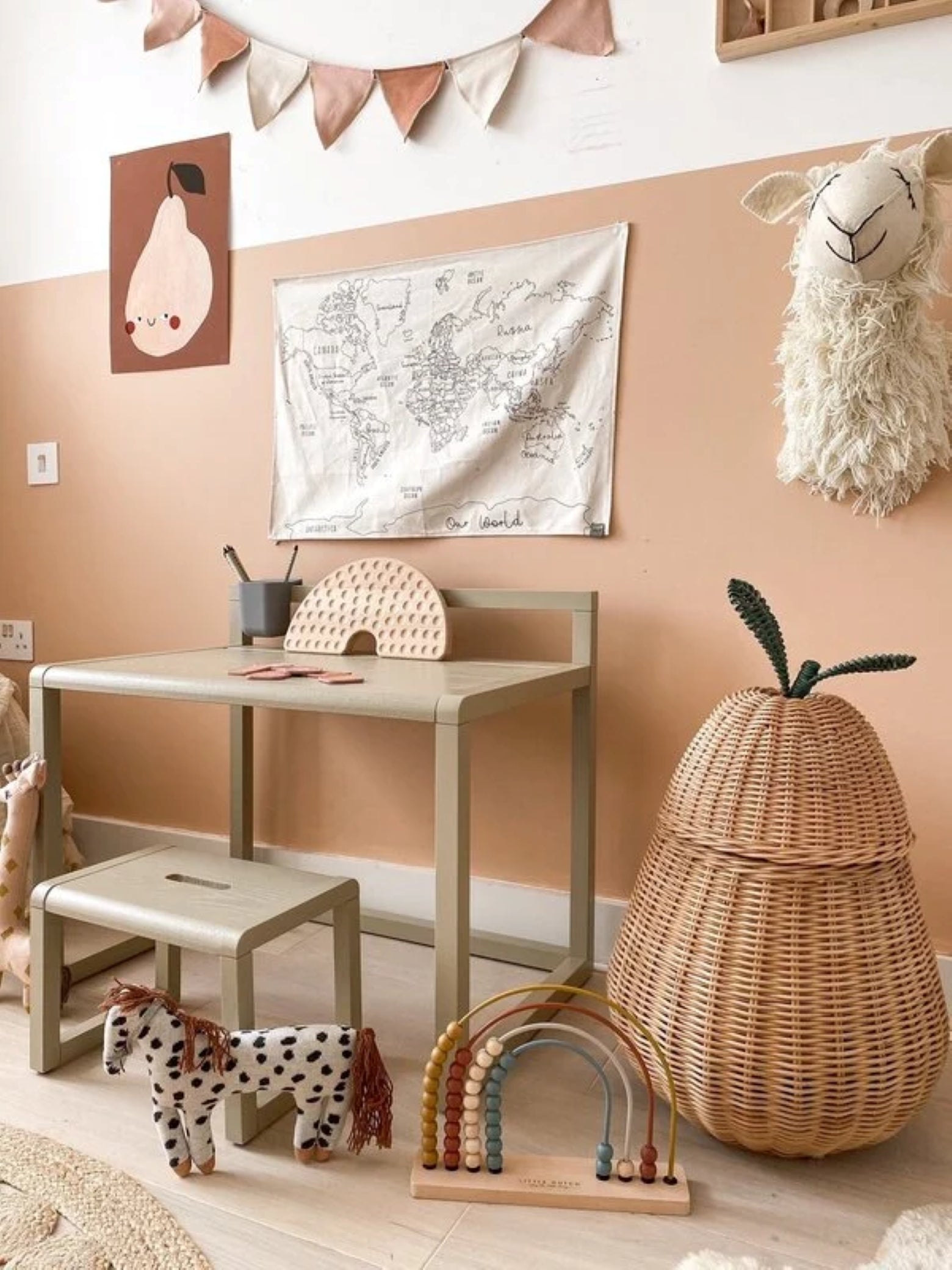 Kinderhocker LITTLE ARCHITECT beige
