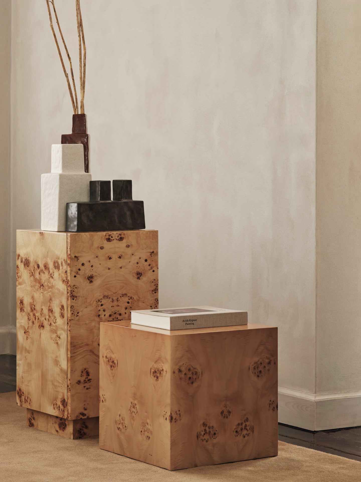 KOA vase broken white