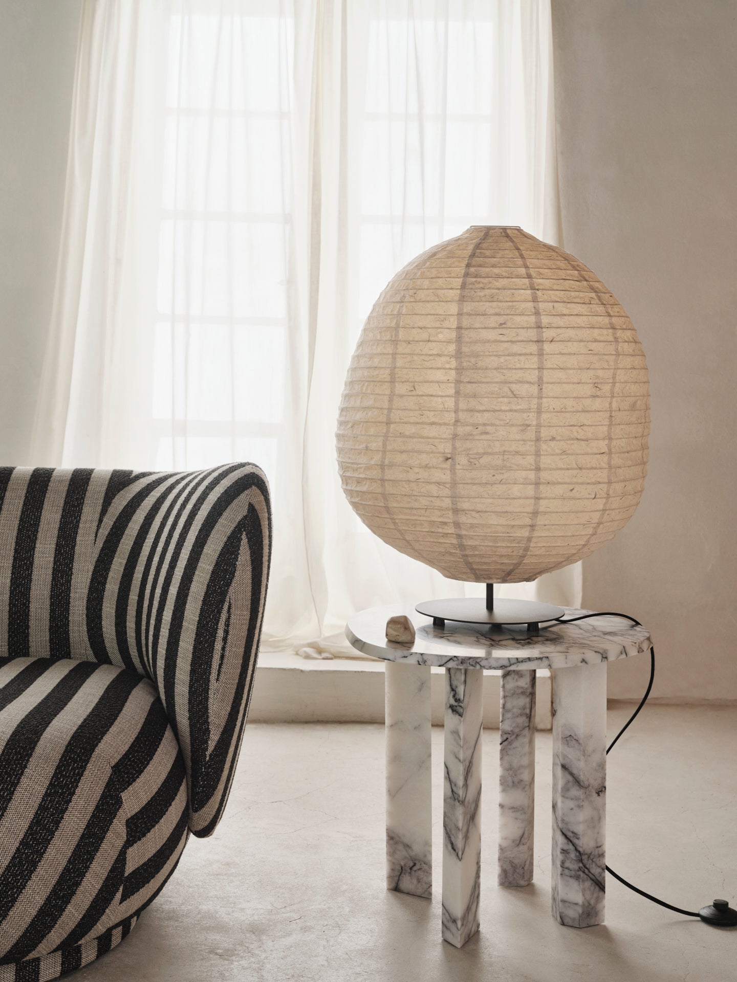 Kurbis low floor lamp Paper Washi