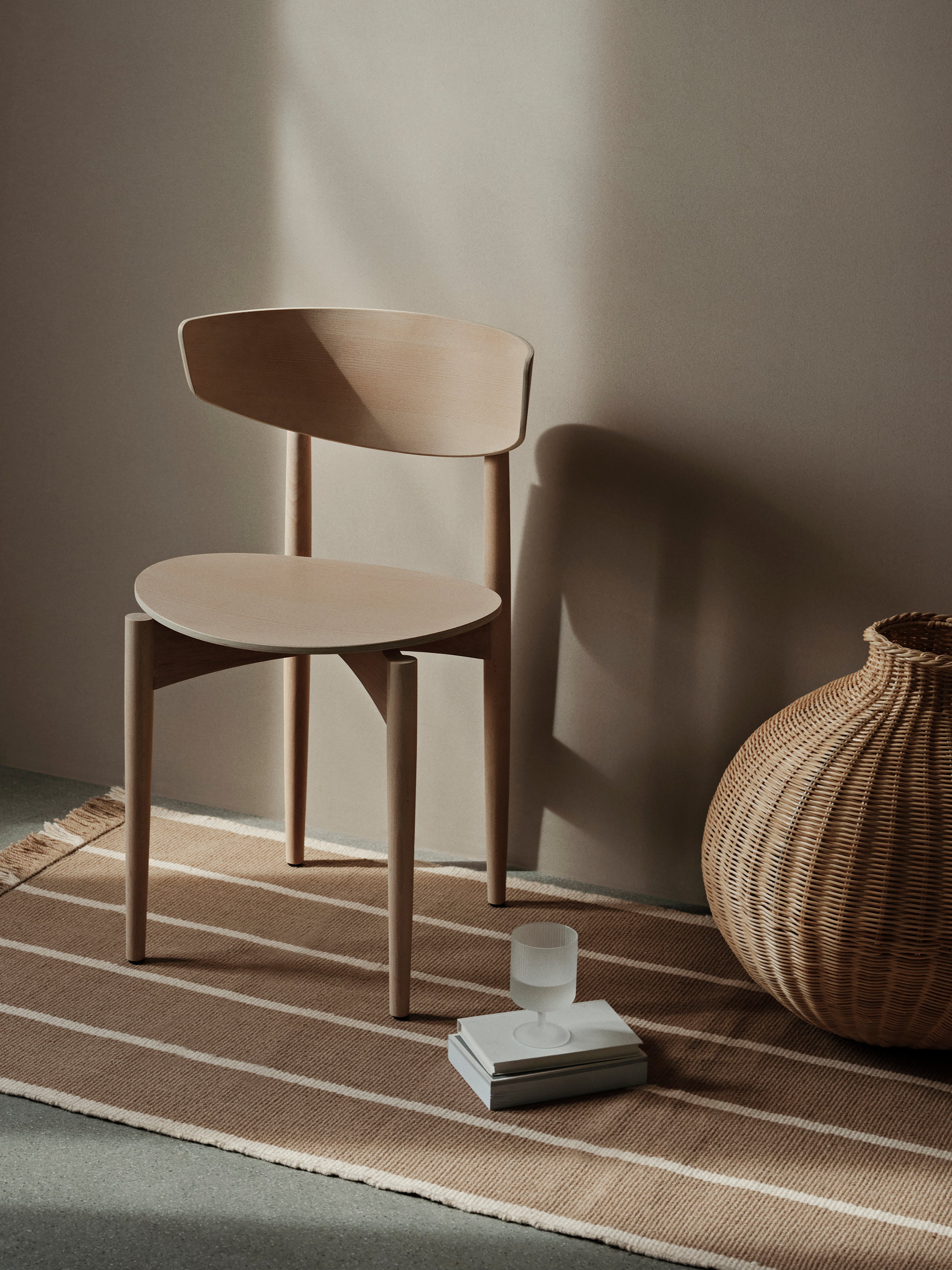 CALM KELIM Teppich Karamell mit Beige