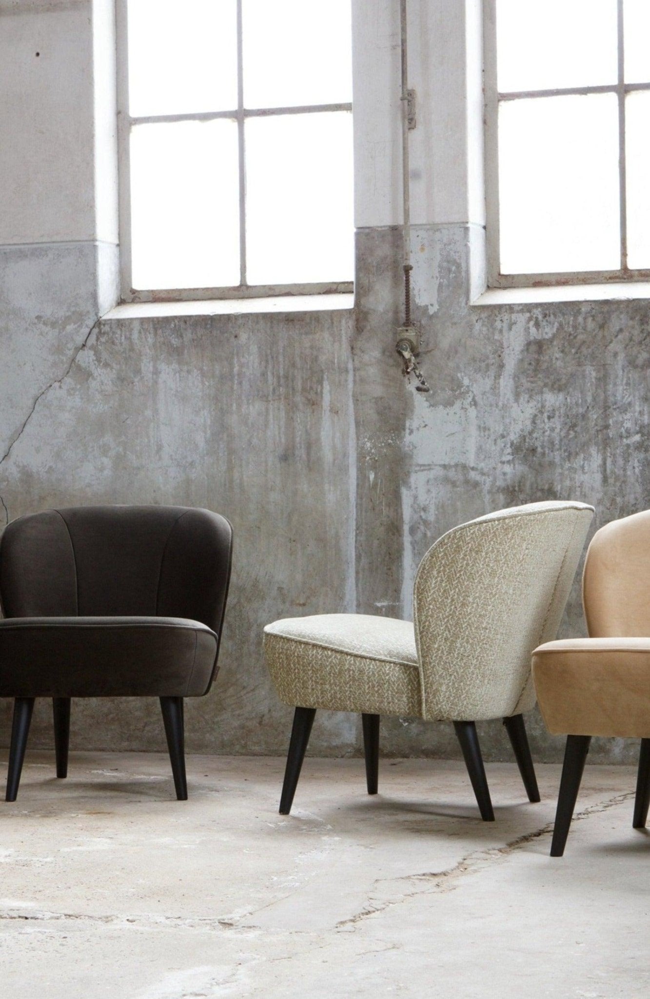 Fotel aksamitny SARA khaki Woood Eye on Design
