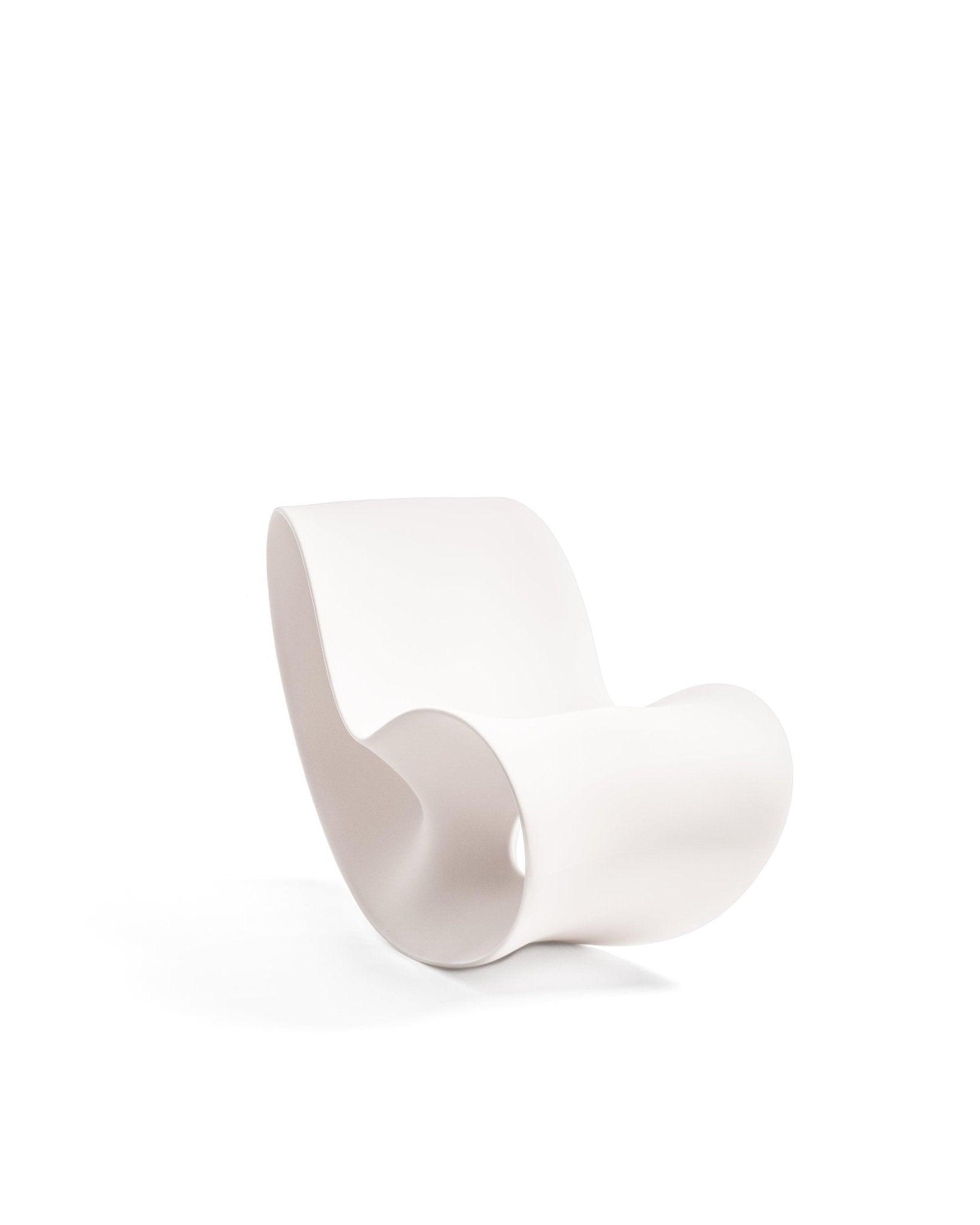 Fotel bujany VOIDO biały Magis Eye on Design