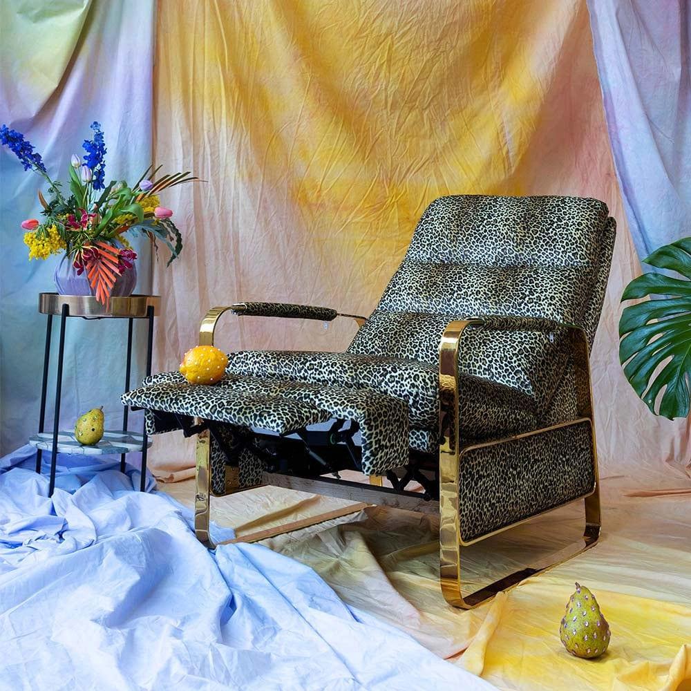 Fotel RELAX LIKE CHANDLER panterka Bold Monkey Eye on Design