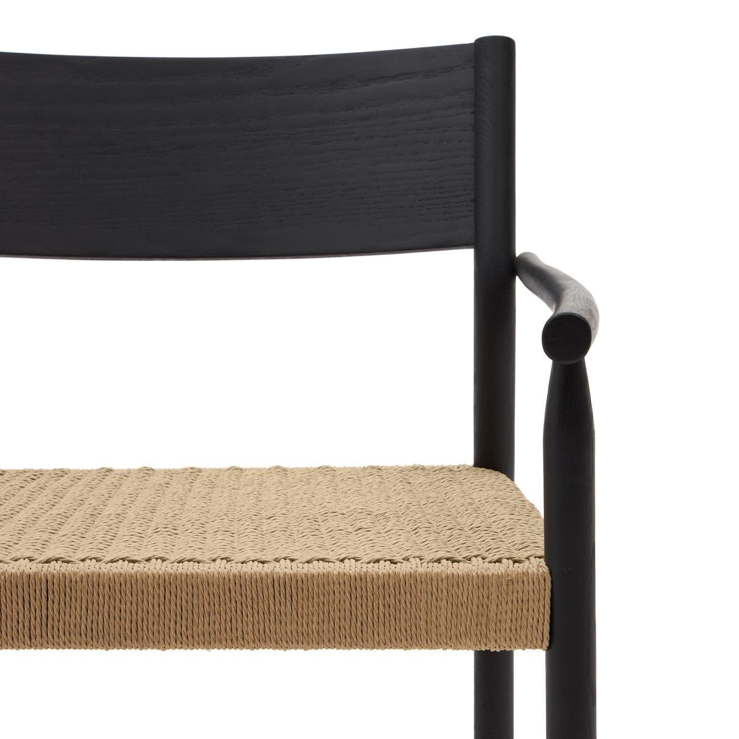 Fotel YALIA czarne drewno dębowe La Forma Eye on Design
