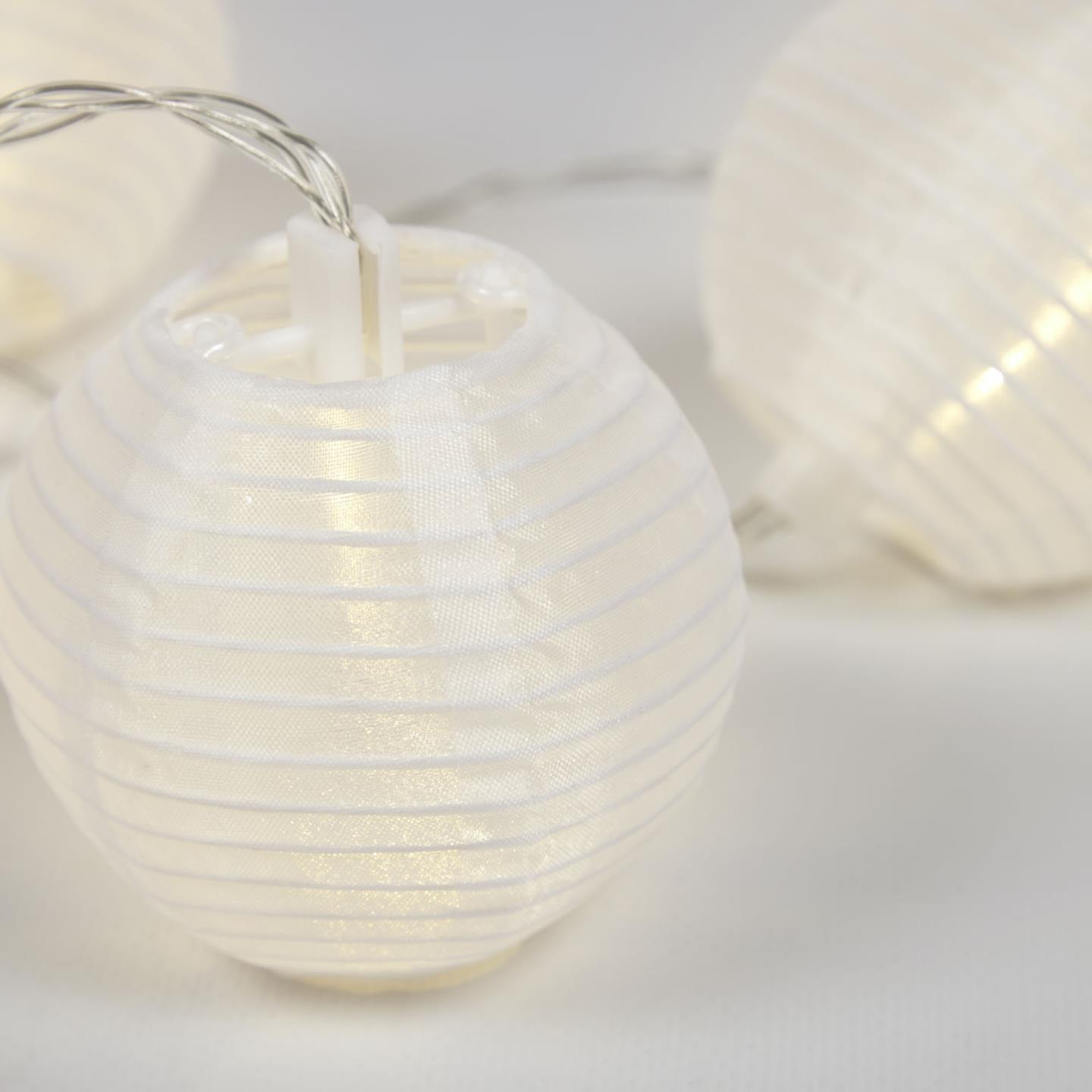 Girlanda świetlna LED AMABILE biały La Forma Eye on Design