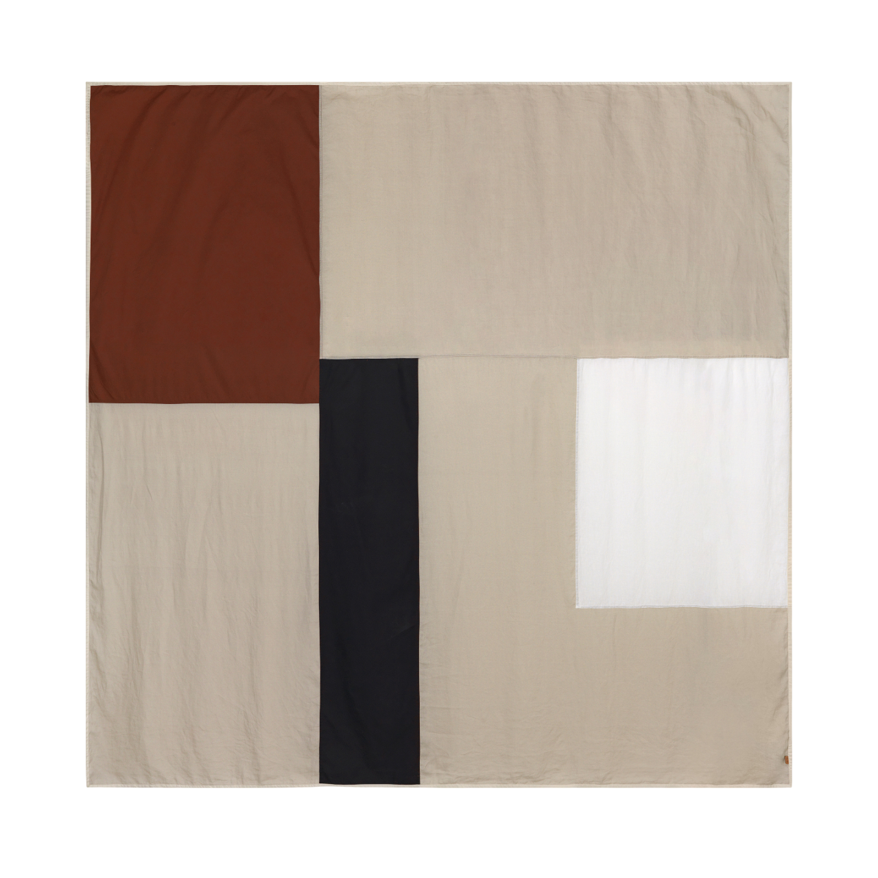 PART bedspread in burgundy with beige