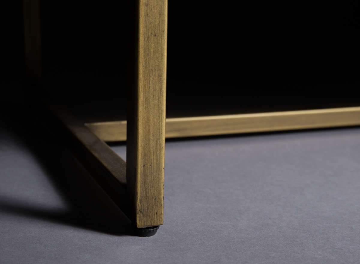 Kredens CLASS drewno akacjowe Dutchbone Eye on Design
