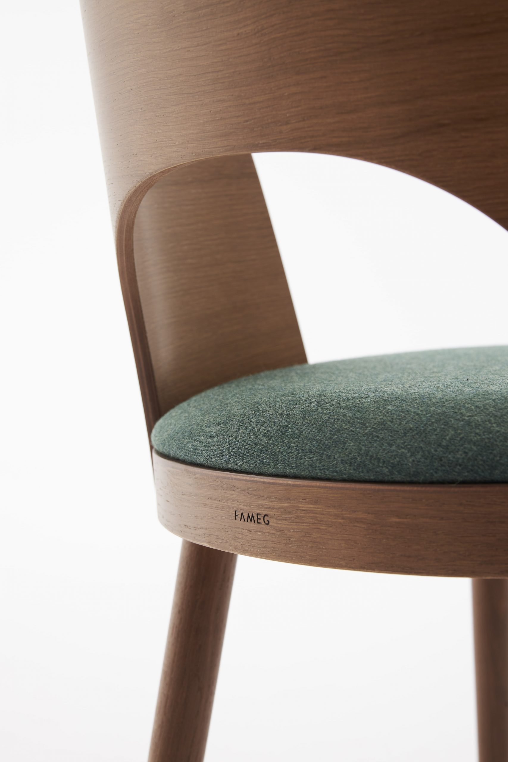 Avola A-1411 wooden chair