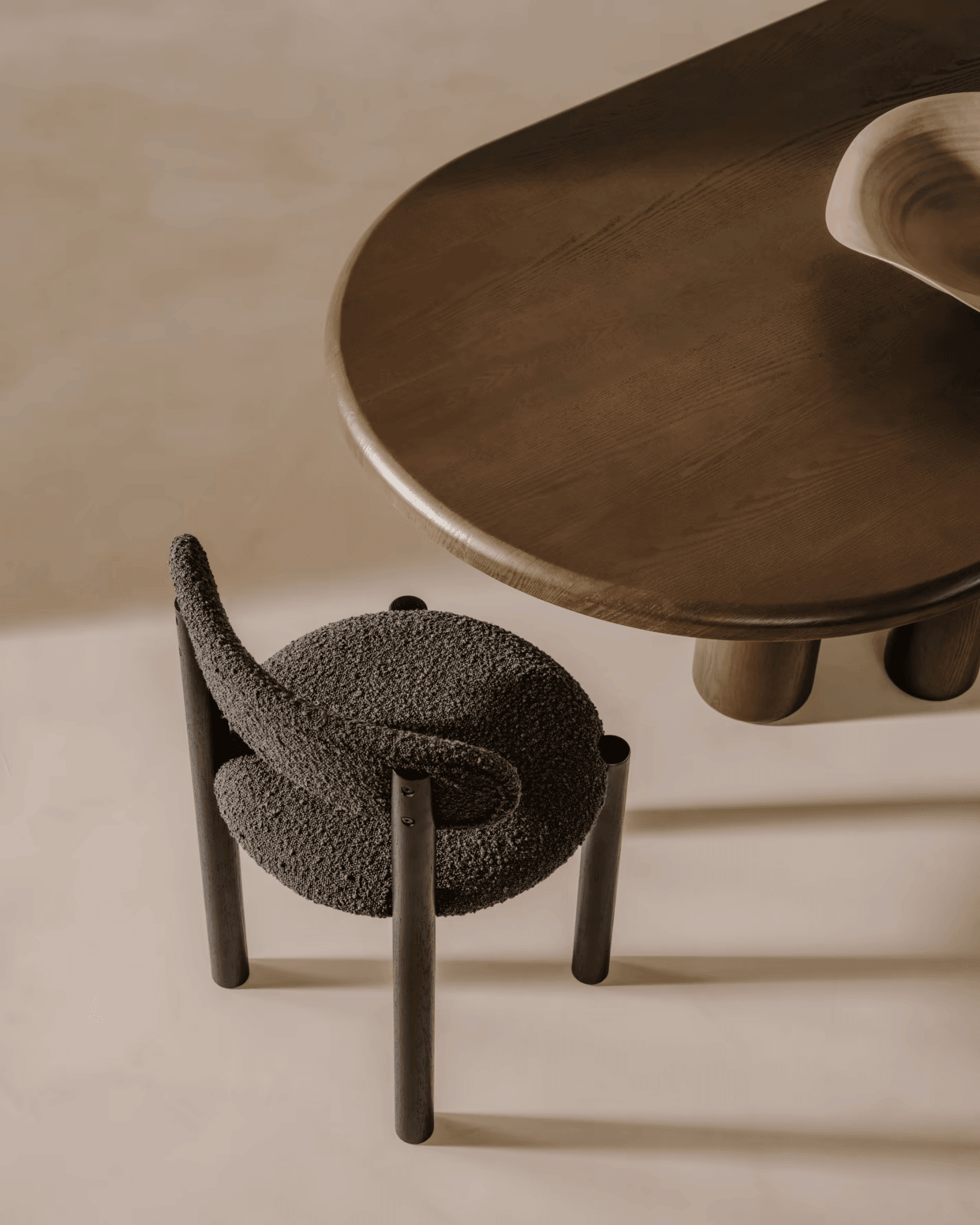 Krzesło NEBAI czarny boucle La Forma Eye on Design