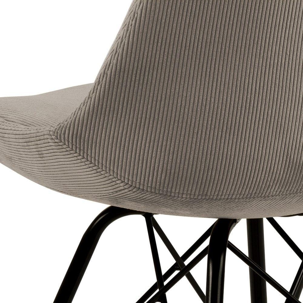 Krzesło NILS beżowy sztruksowy z czarną podstawą Home Essentials Eye on Design