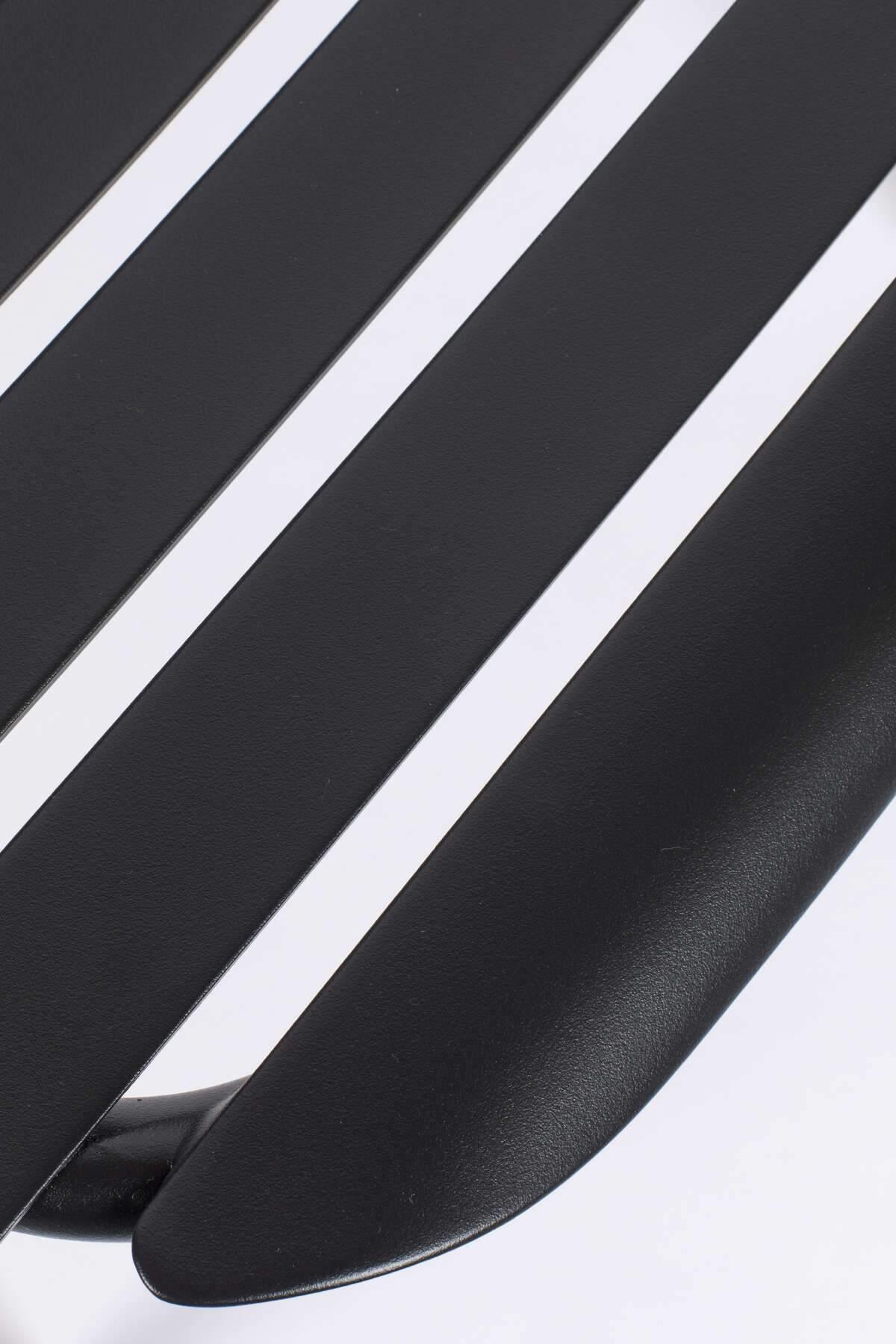 Krzesło ogrodowe z podłokietnikami VONDEL czarny Zuiver Eye on Design