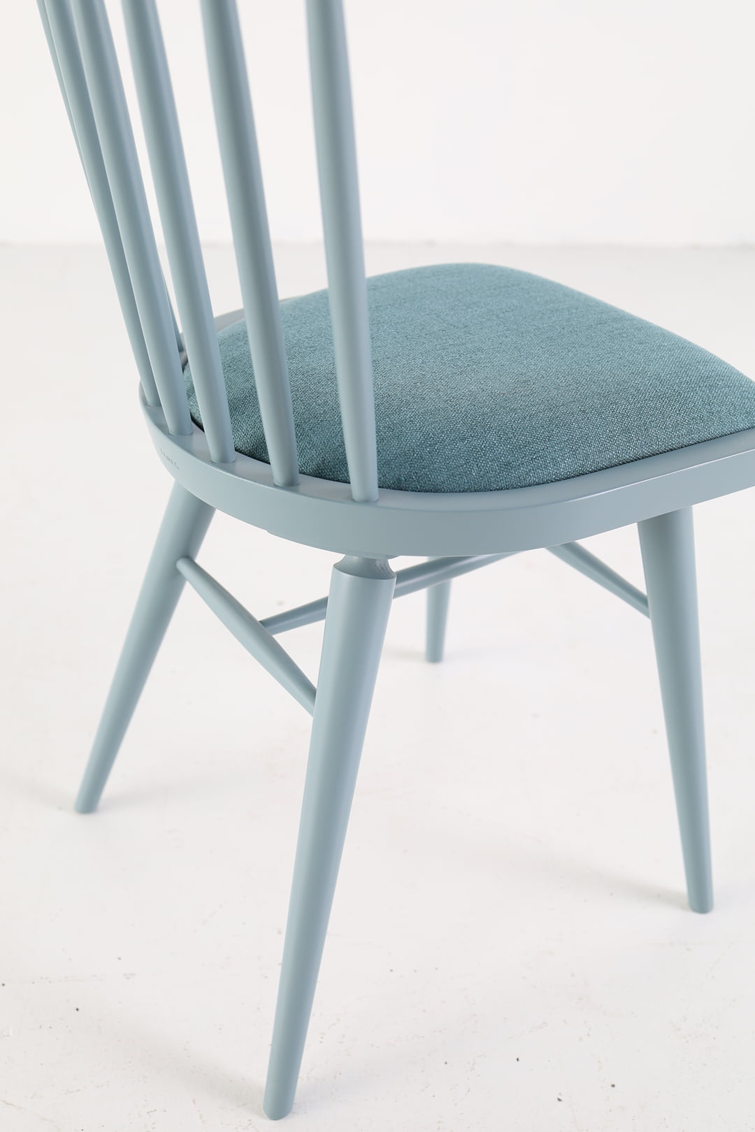 Chair A-0537 Beech wood