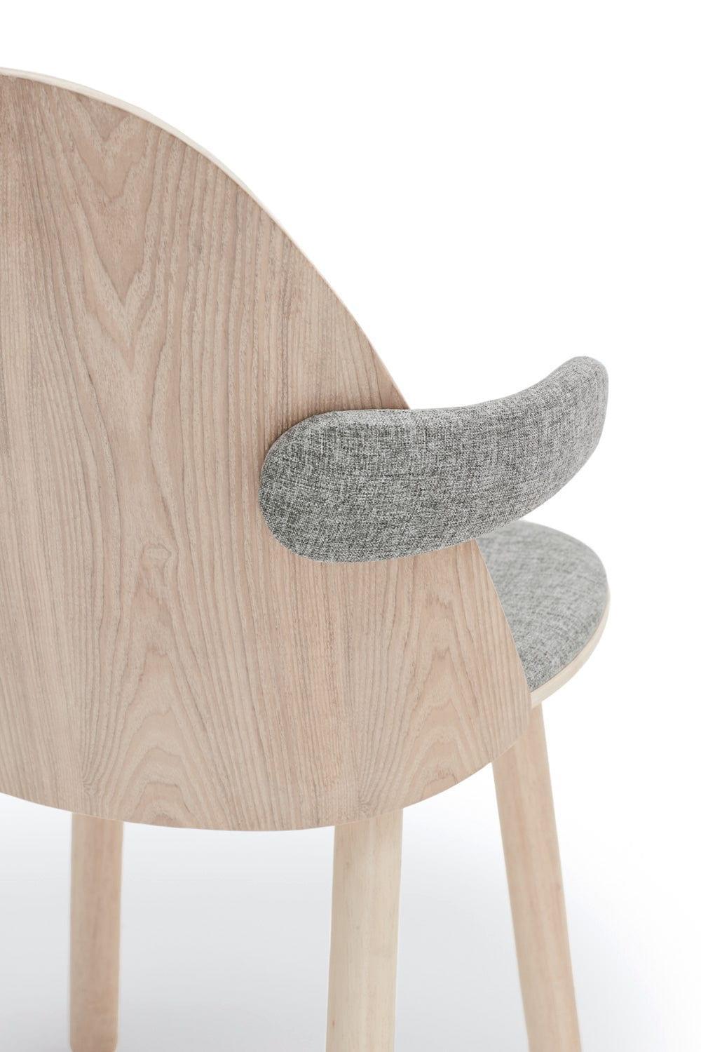 Krzesło z podłokietnikami UMA szary Teulat Eye on Design