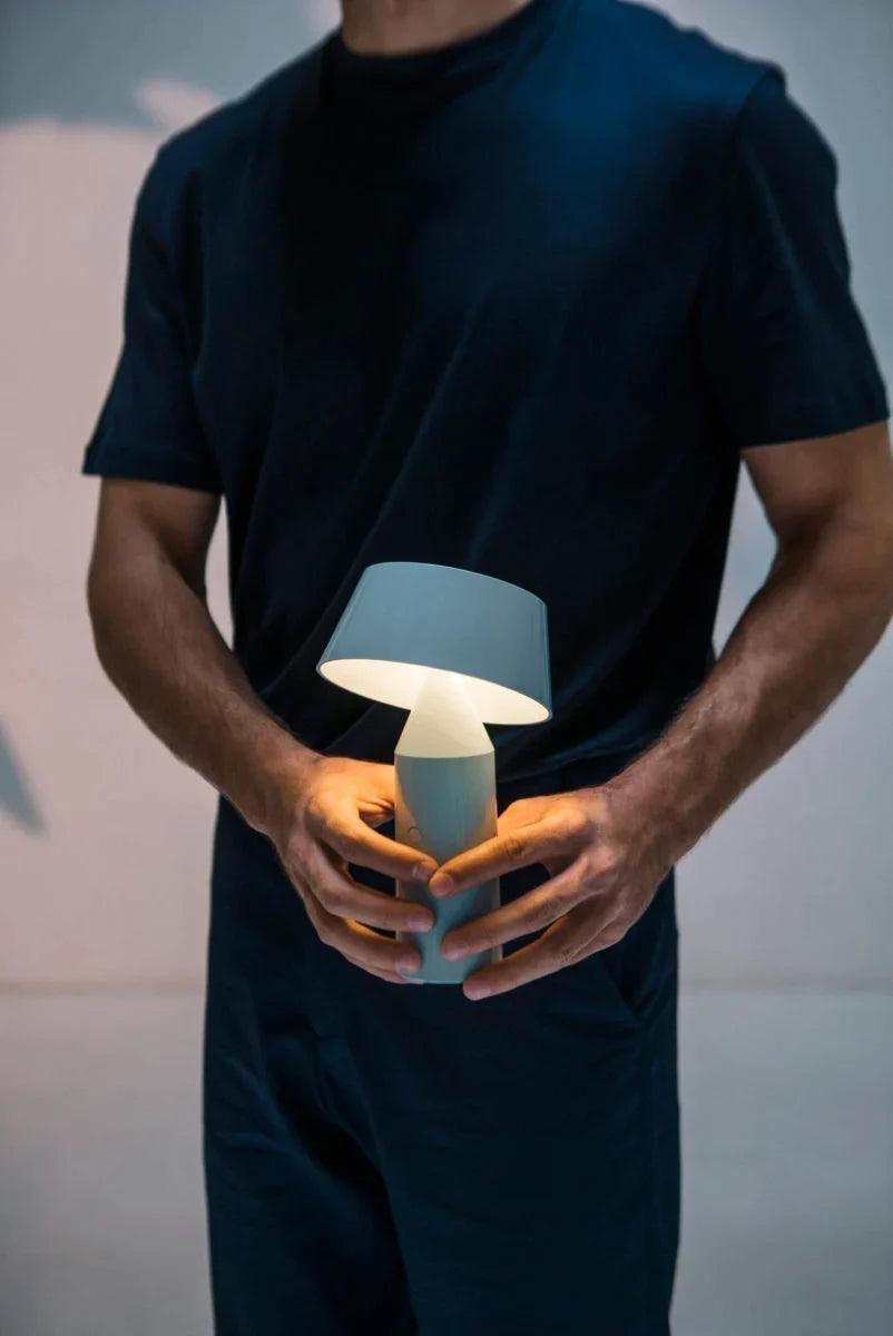 Lampa akumulatorowa BICOCA kremowy Marset Eye on Design
