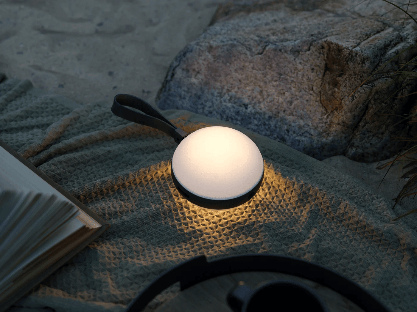 Lampa akumulatorowa BRING TO-GO 12 biały Nordlux Eye on Design