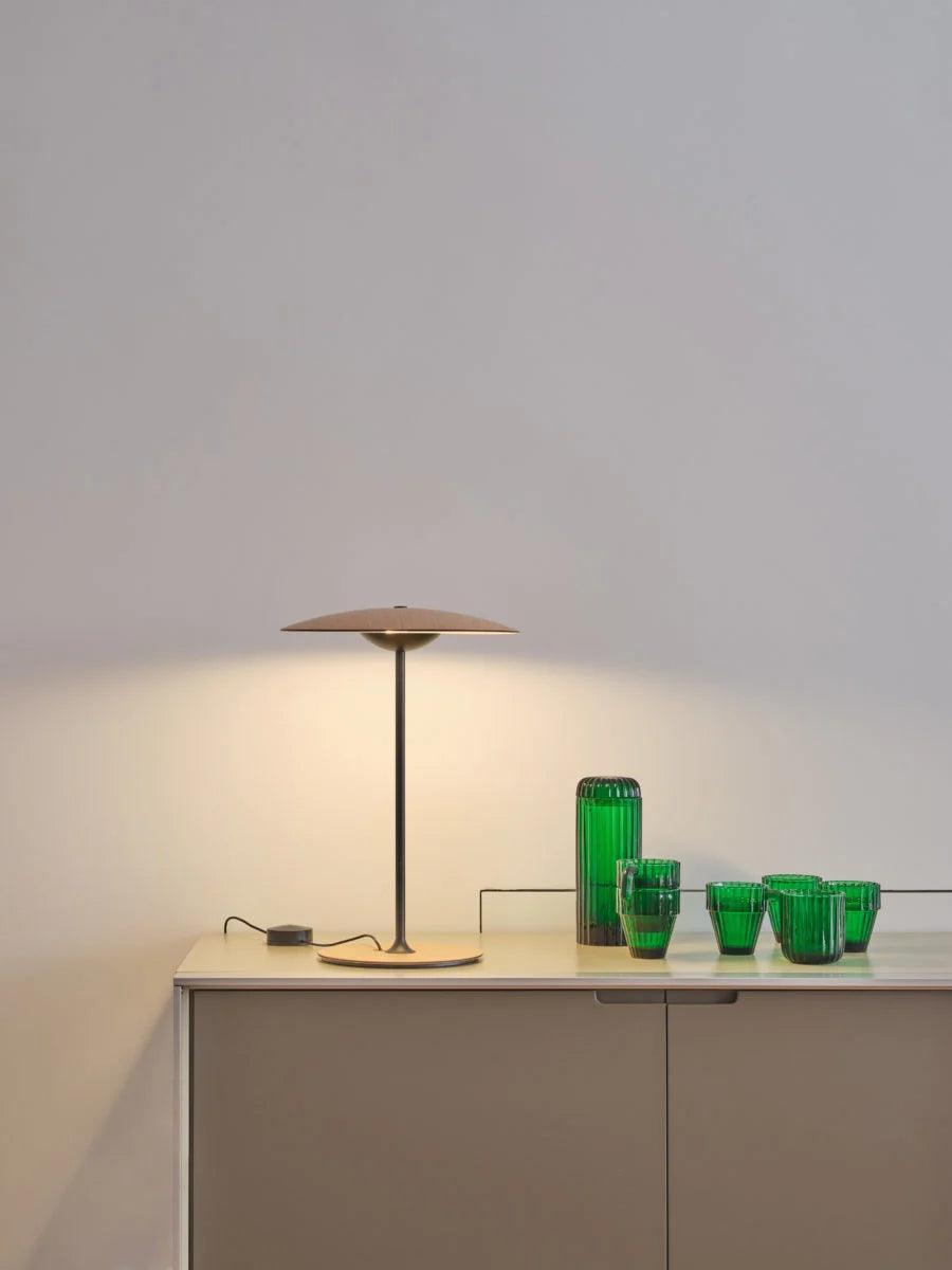 Lampa stołowa GINGER jasnobrązowy Marset Eye on Design