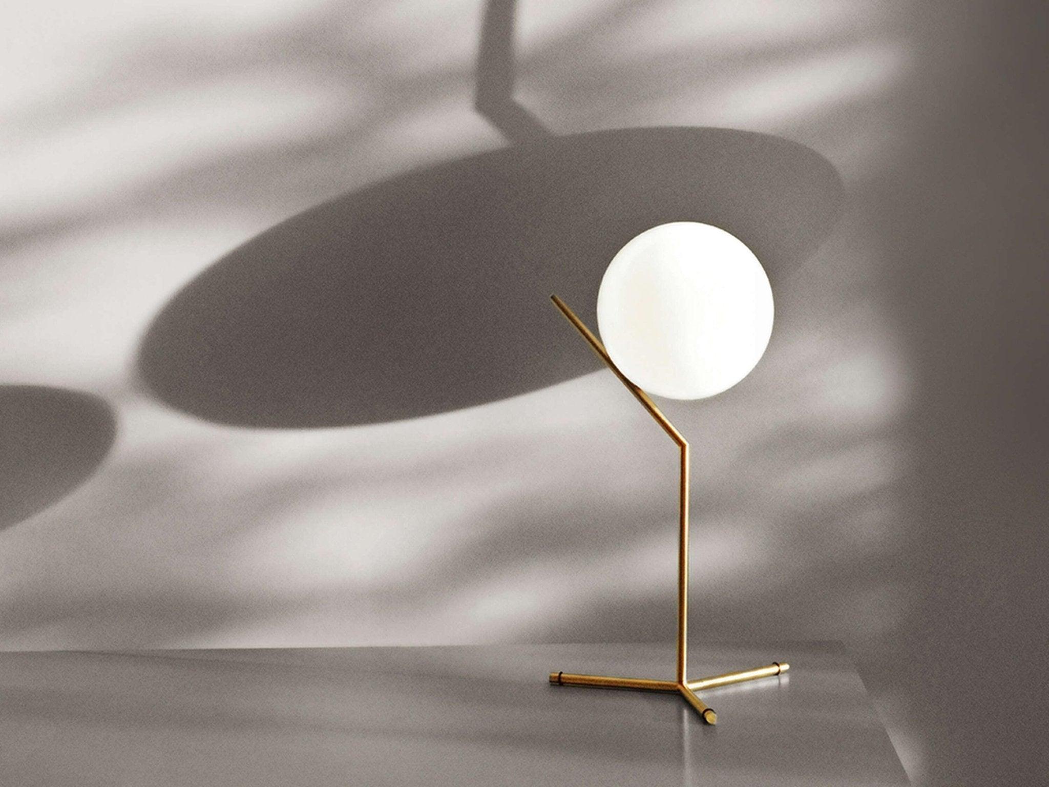 Lampa stołowa IC LIGHTS HIGH mosiężny Flos Eye on Design