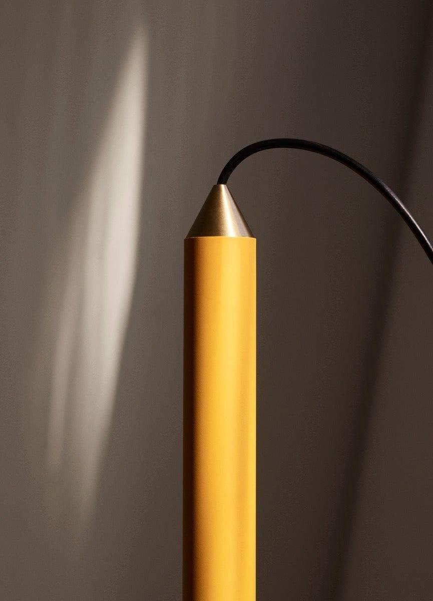 Lampa wisząca APOLLO pomarańczowy z mosiężnym wykończeniem Pholc Eye on Design