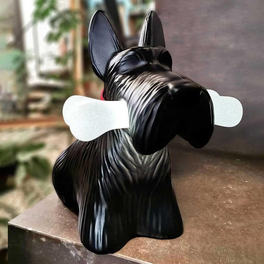 Lampka SCOTTIE czarny Qeeboo Eye on Design