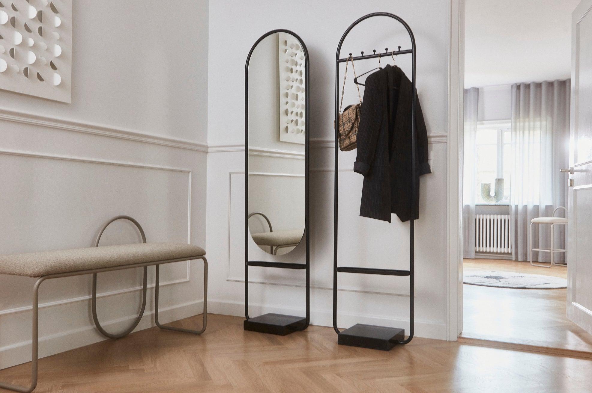 Lustro podłogowe ANGUI czarny marmur AYTM Eye on Design