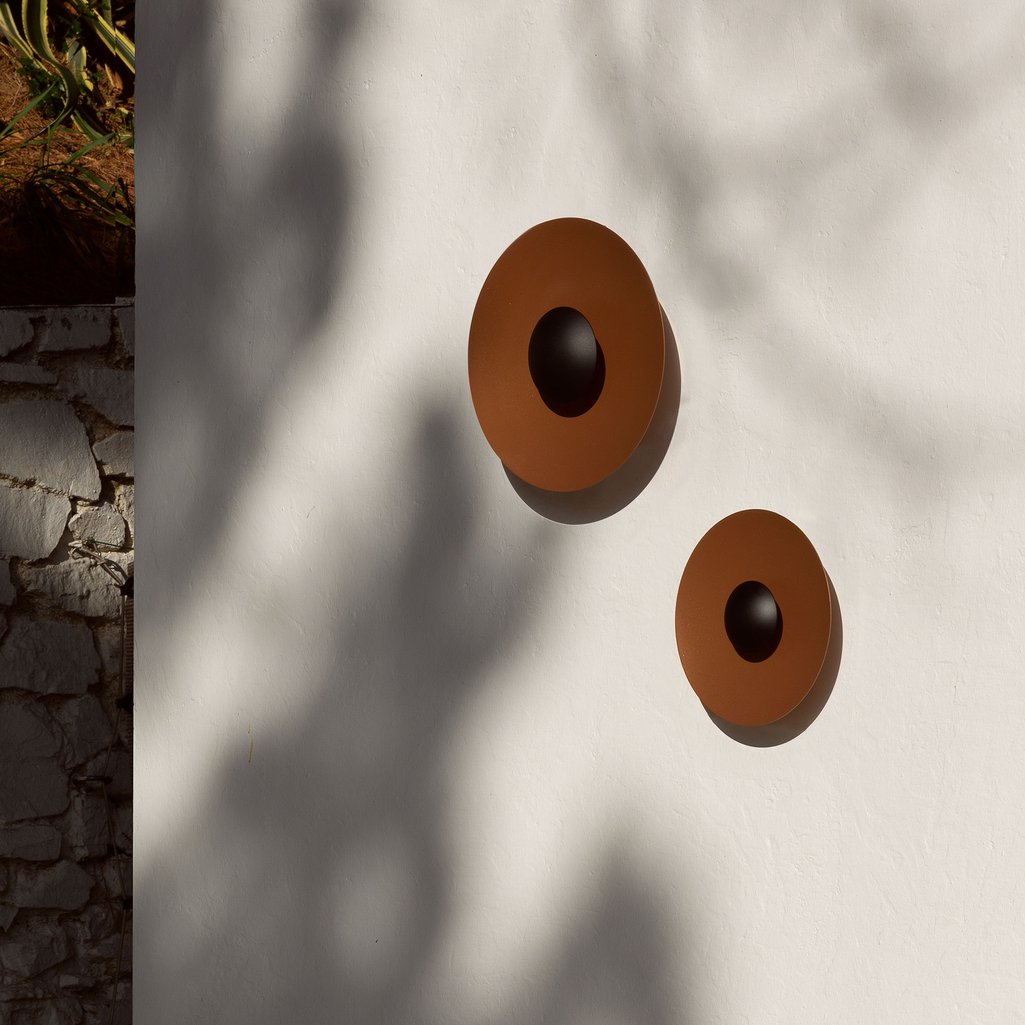 GINGER Outdoor Wall Light in Rusty Brown