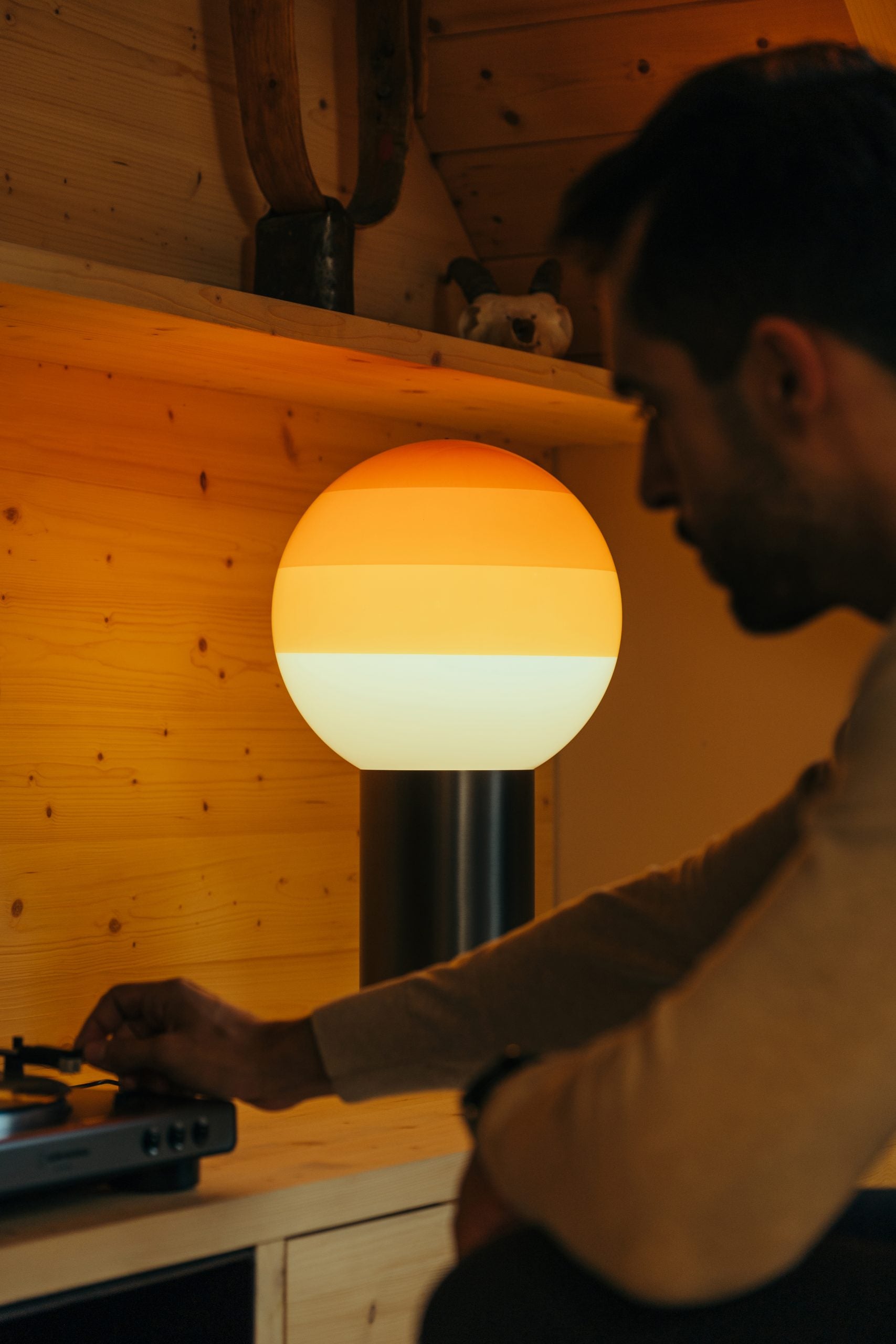 DIPPING chocolate table lamp with a gold base