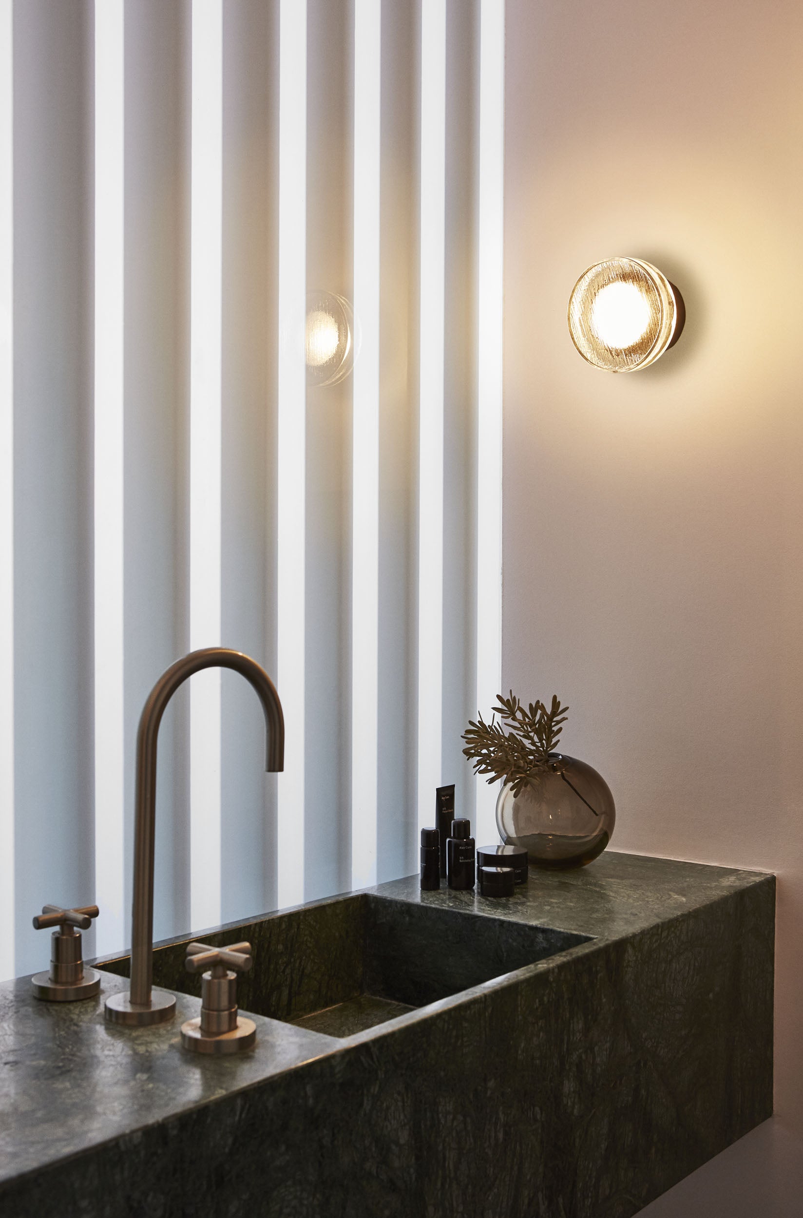 Outdoor lamp ROC black with glass