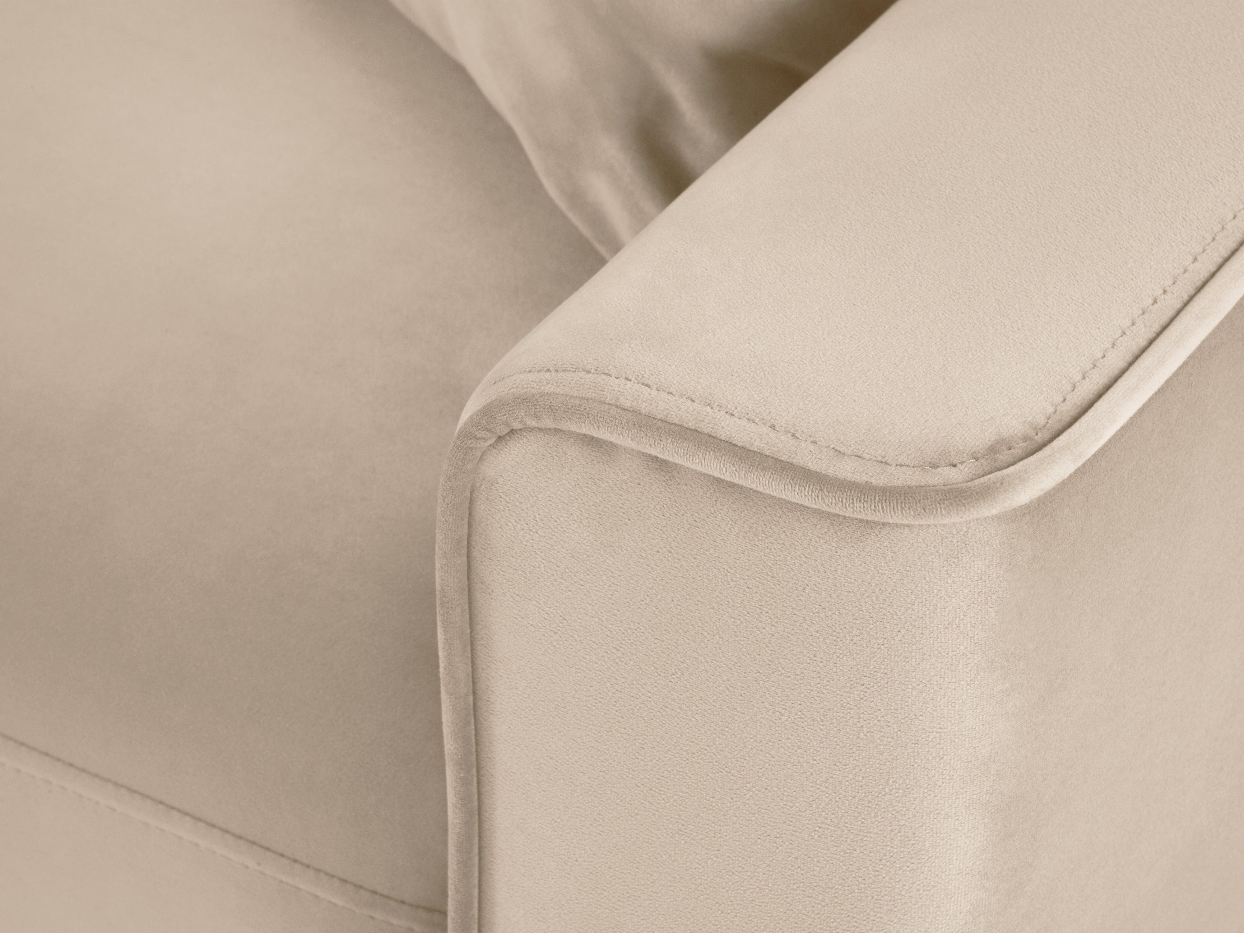 Narożnik lewostronny aksamitny z funkcją spania CARTADERA beżowy ze złotą podstawą Mazzini Sofas Eye on Design