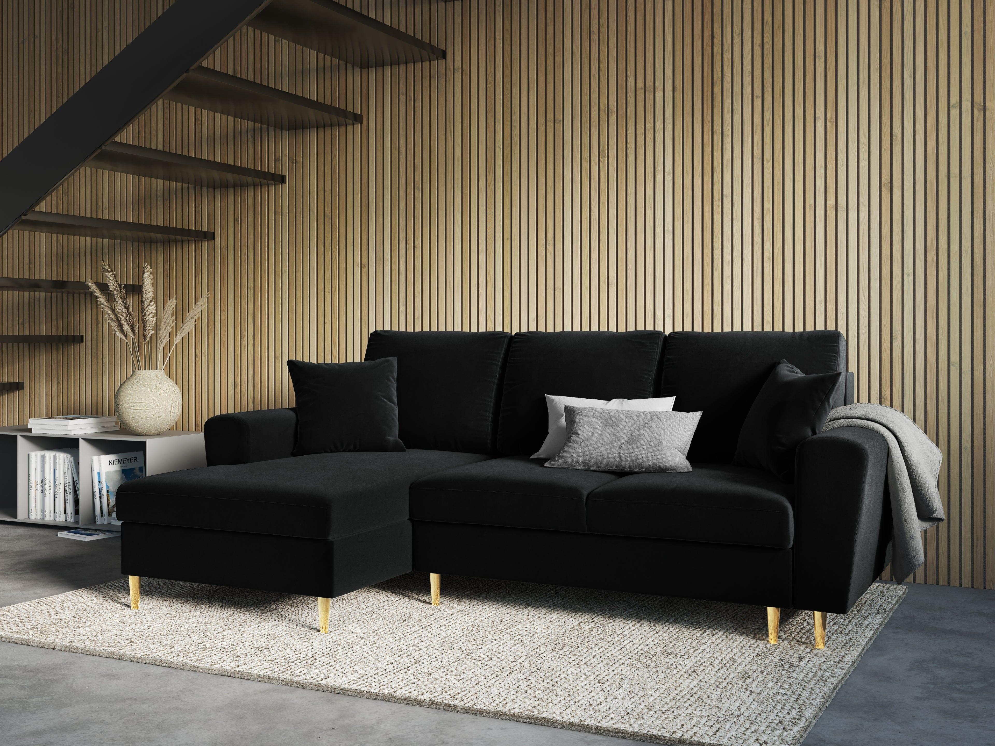 Narożnik lewostronny aksamitny z funkcją spania KYOTO czarny ze złotą podstawą Cosmopolitan Design Eye on Design