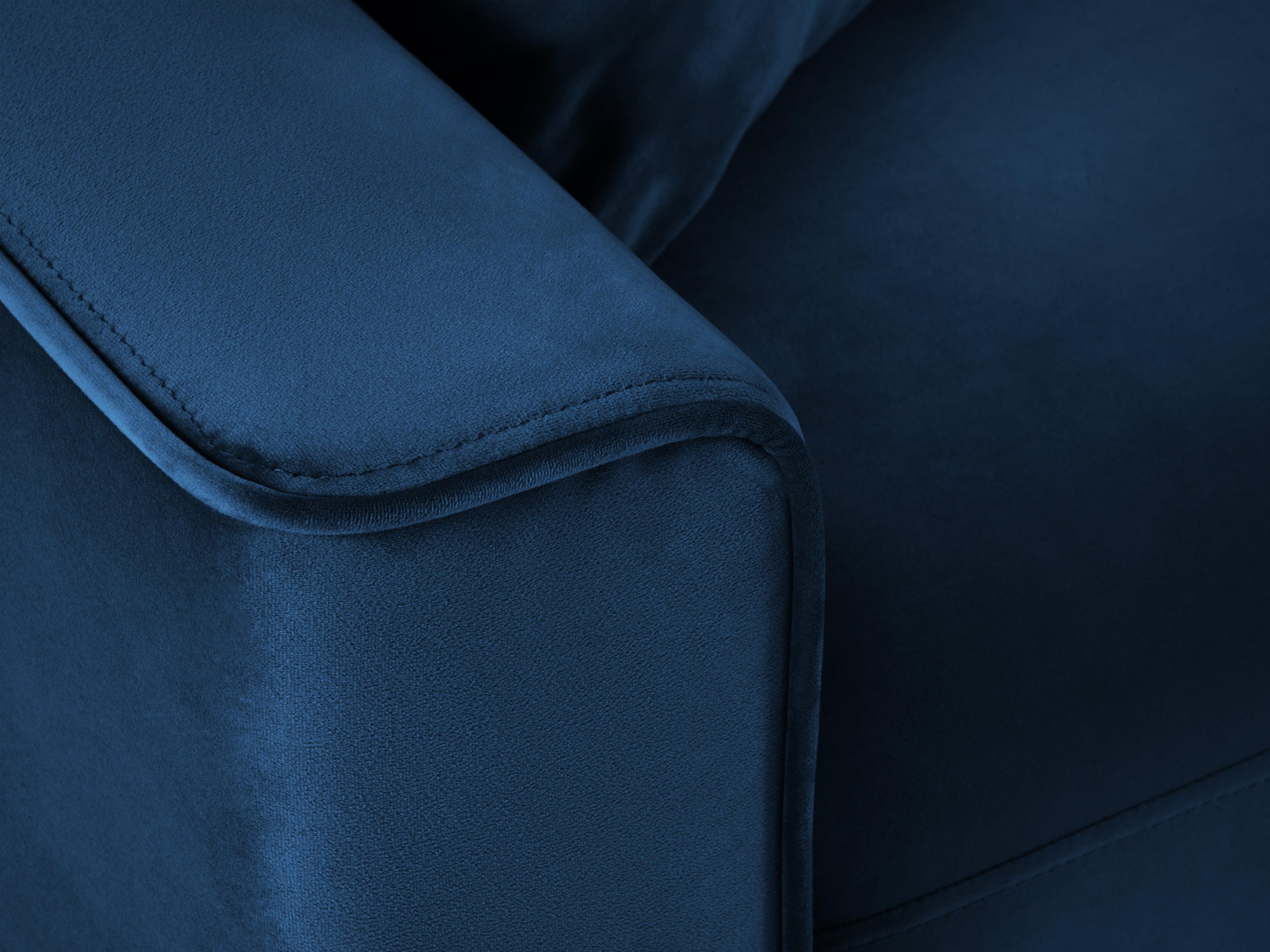 Narożnik prawostronny aksamitny z funkcją spania CARTADERA błękit królewski z czarną podstawą Mazzini Sofas Eye on Design