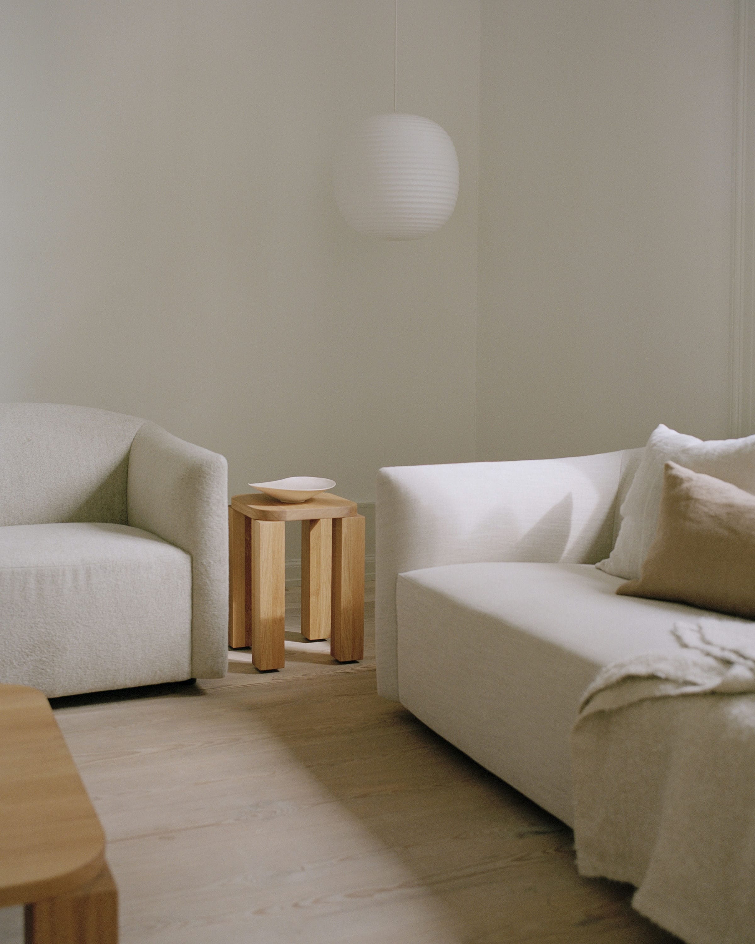 2-Personen-Sofa, gepolsterte Küste