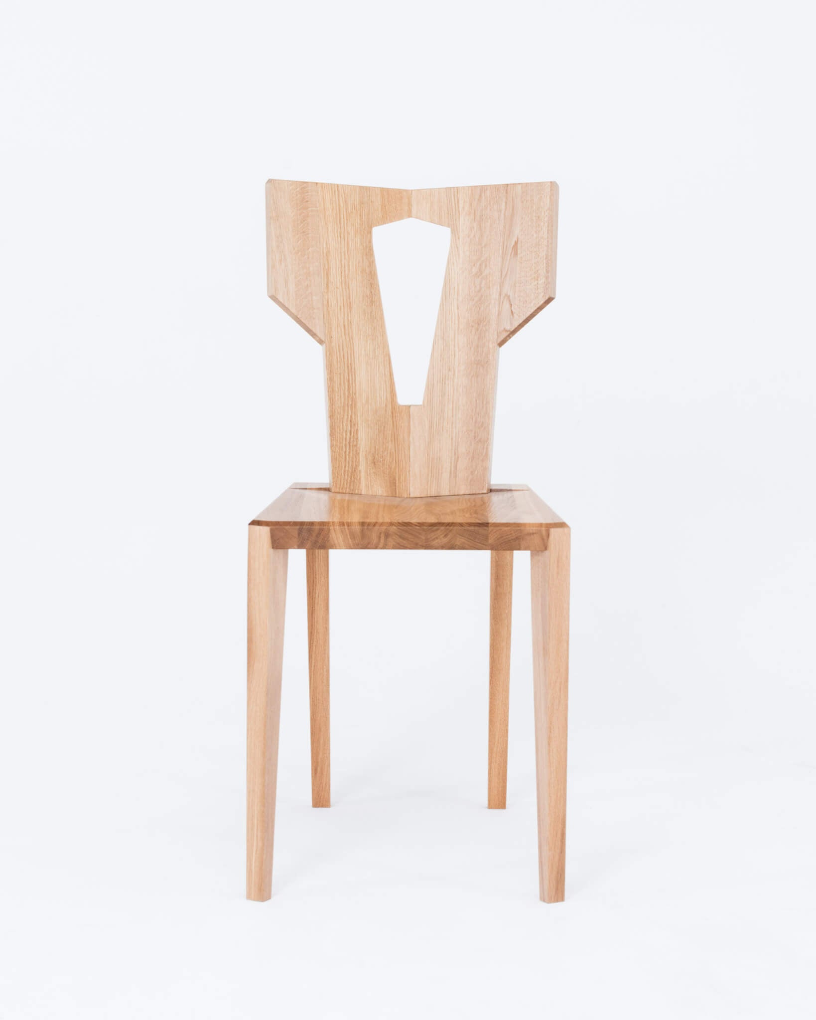 PEGAS Chair Oak