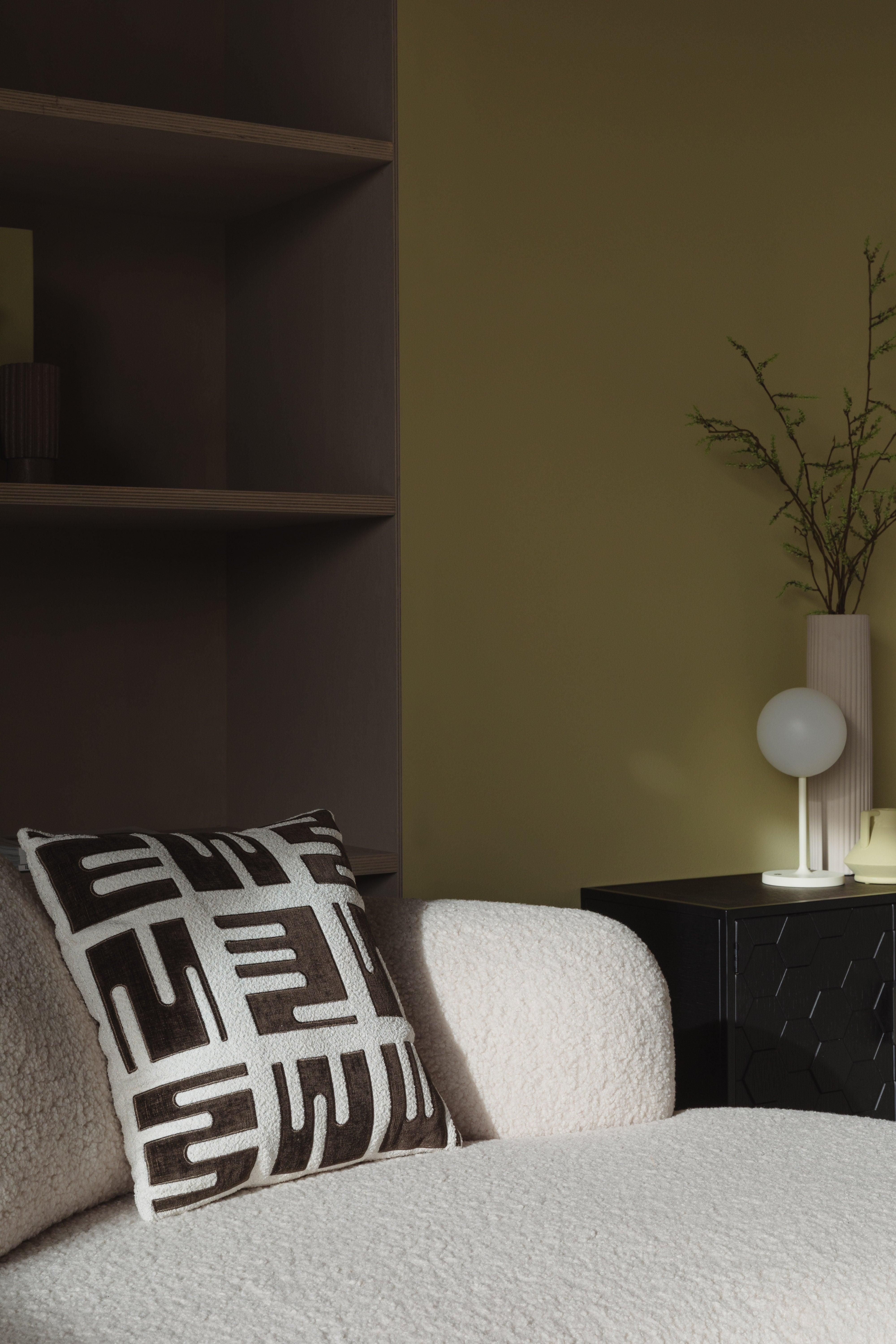 Cushion Clyde Brown White Label Living Eye on Design