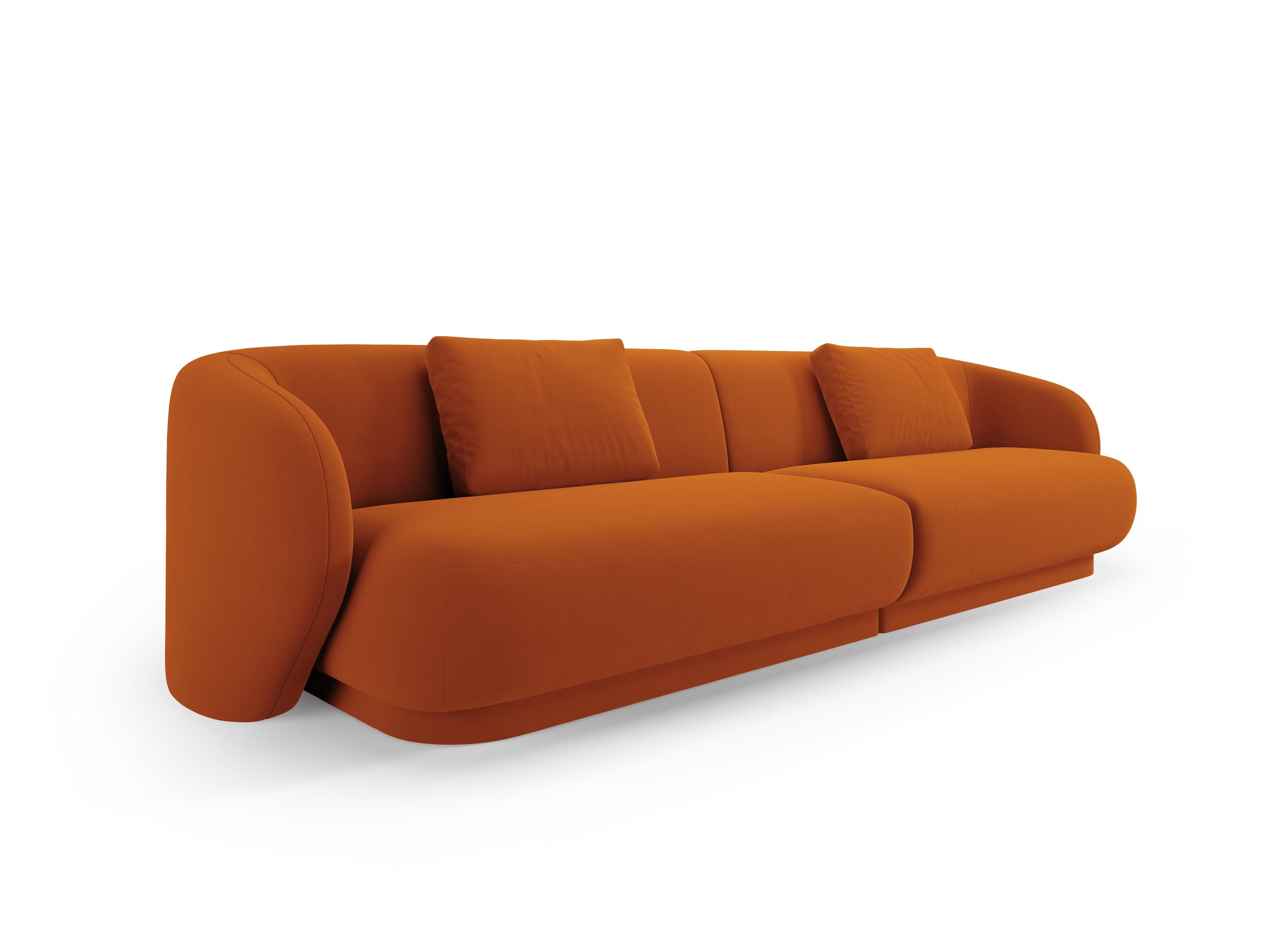 Sofa 4-osobowa aksamitna CAMDEN terracotta Cosmopolitan Design Eye on Design