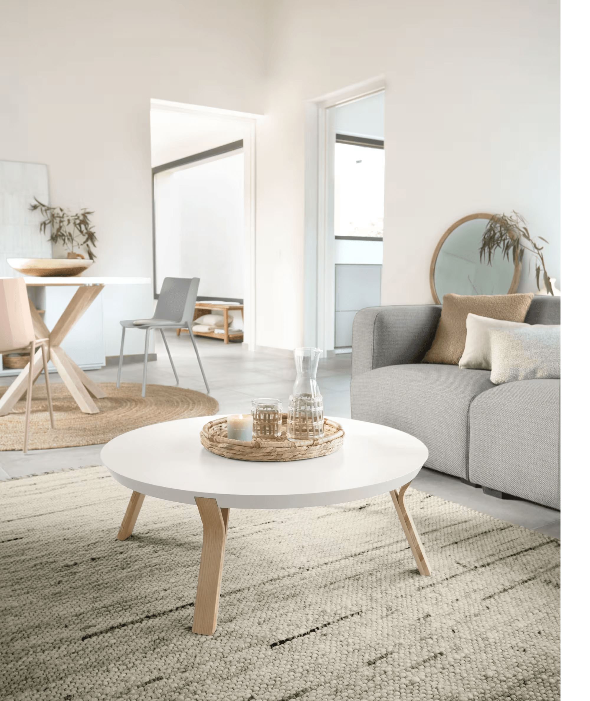 Stolik kawowy DILOS drewno jesionowe La Forma Eye on Design