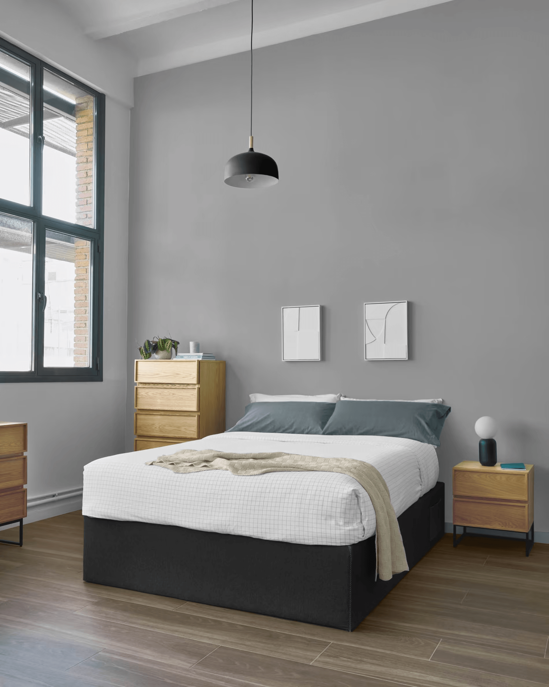 Szafka nocna TAIANA fornir dębowy La Forma Eye on Design