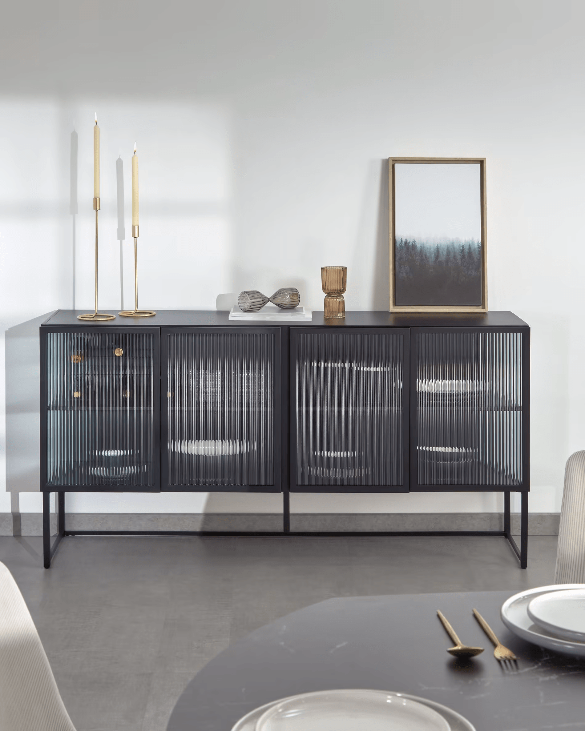 Szafka TRIXIE czarny La Forma Eye on Design