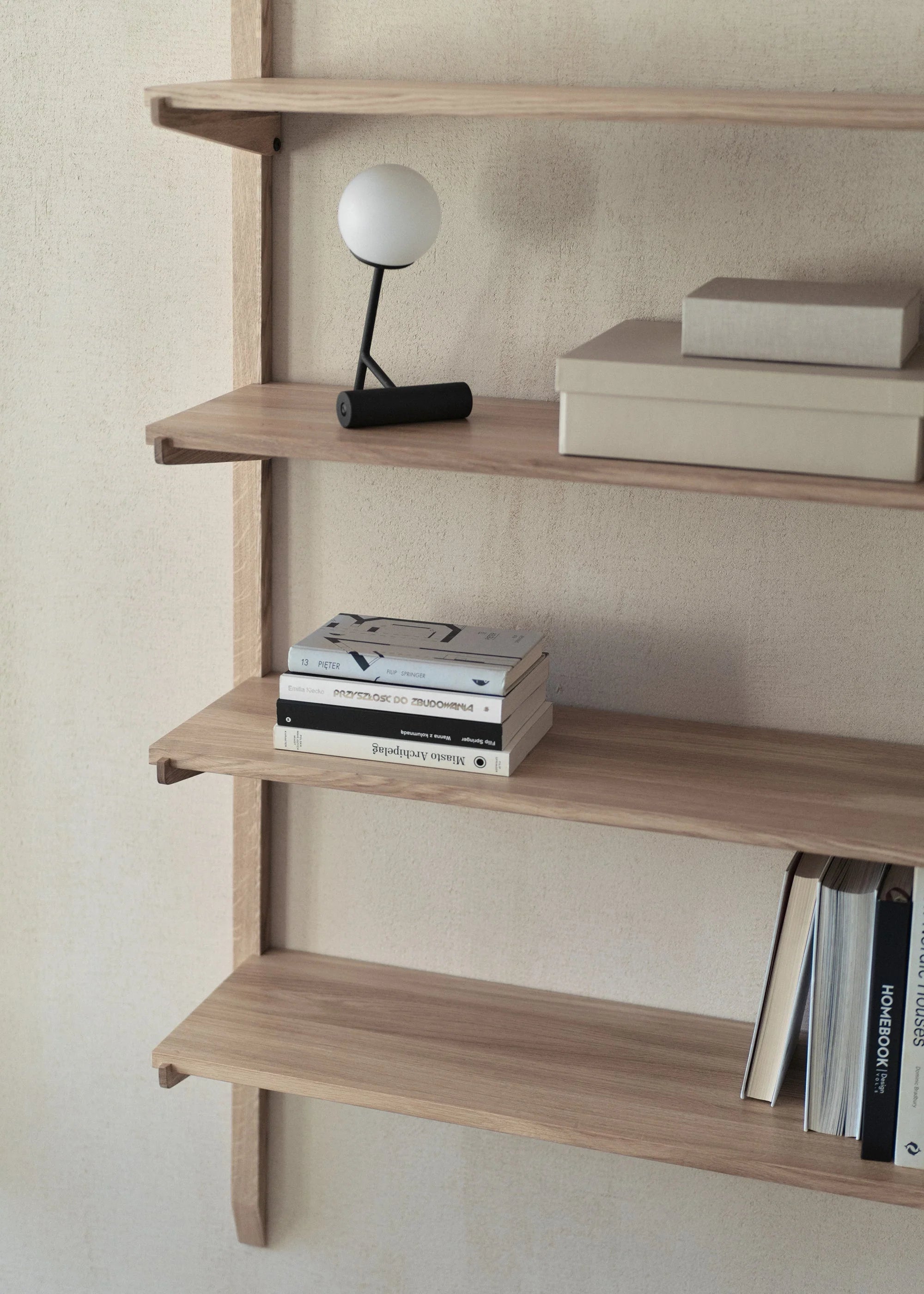 NOKI shelf system oak wood