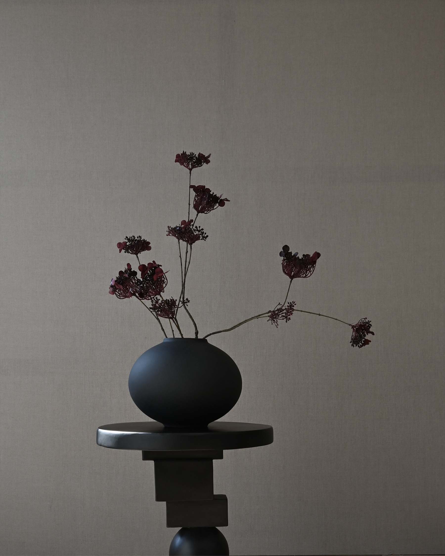 SUNAO FAT vase black
